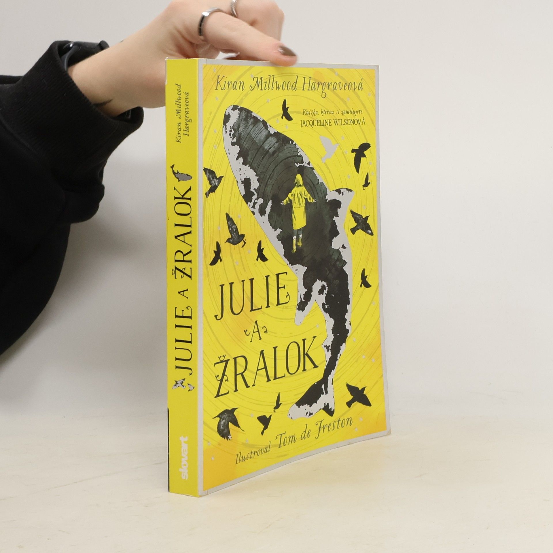 Kiran Millwood Hargrave Julie a žralok