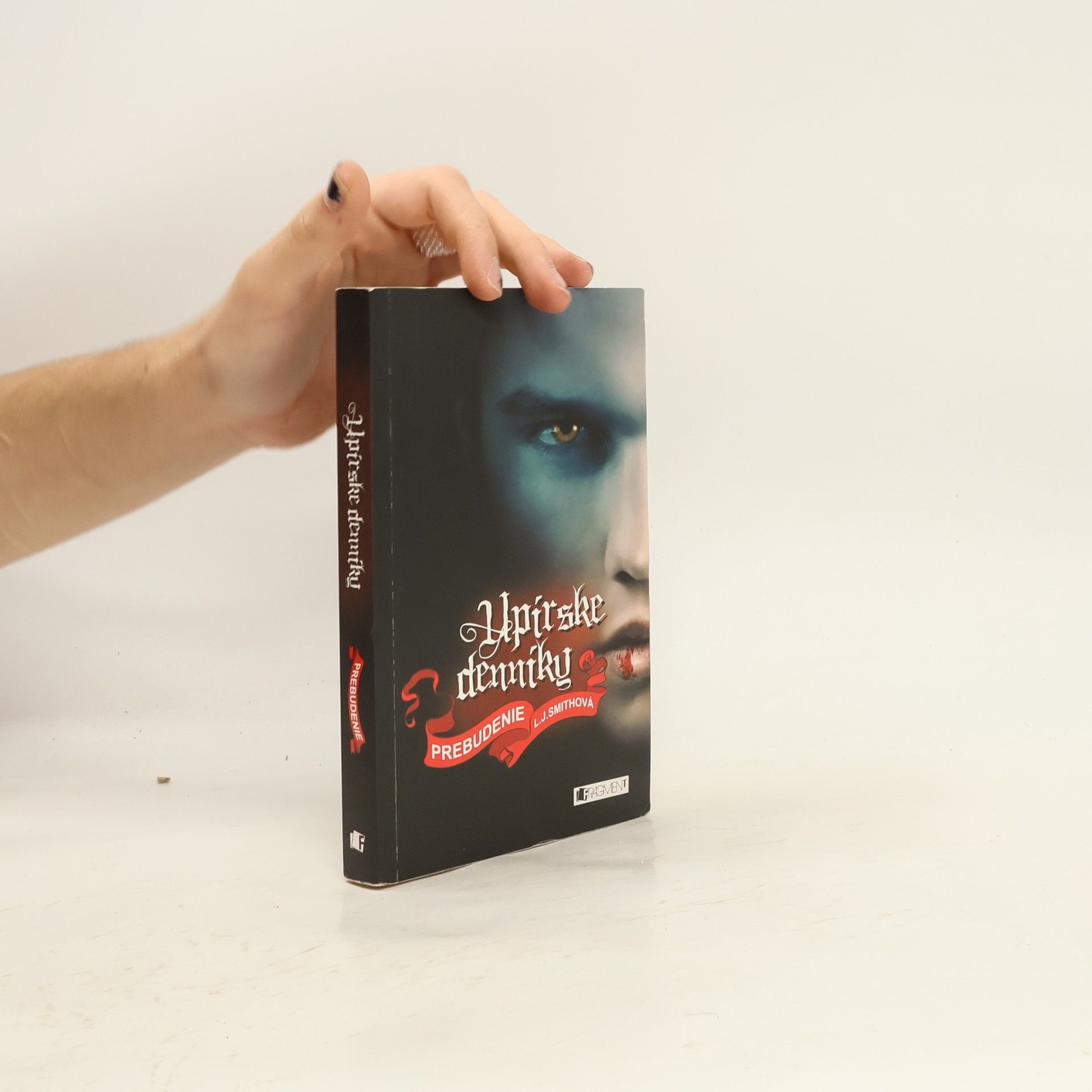 L. J. Smith Prebudenie