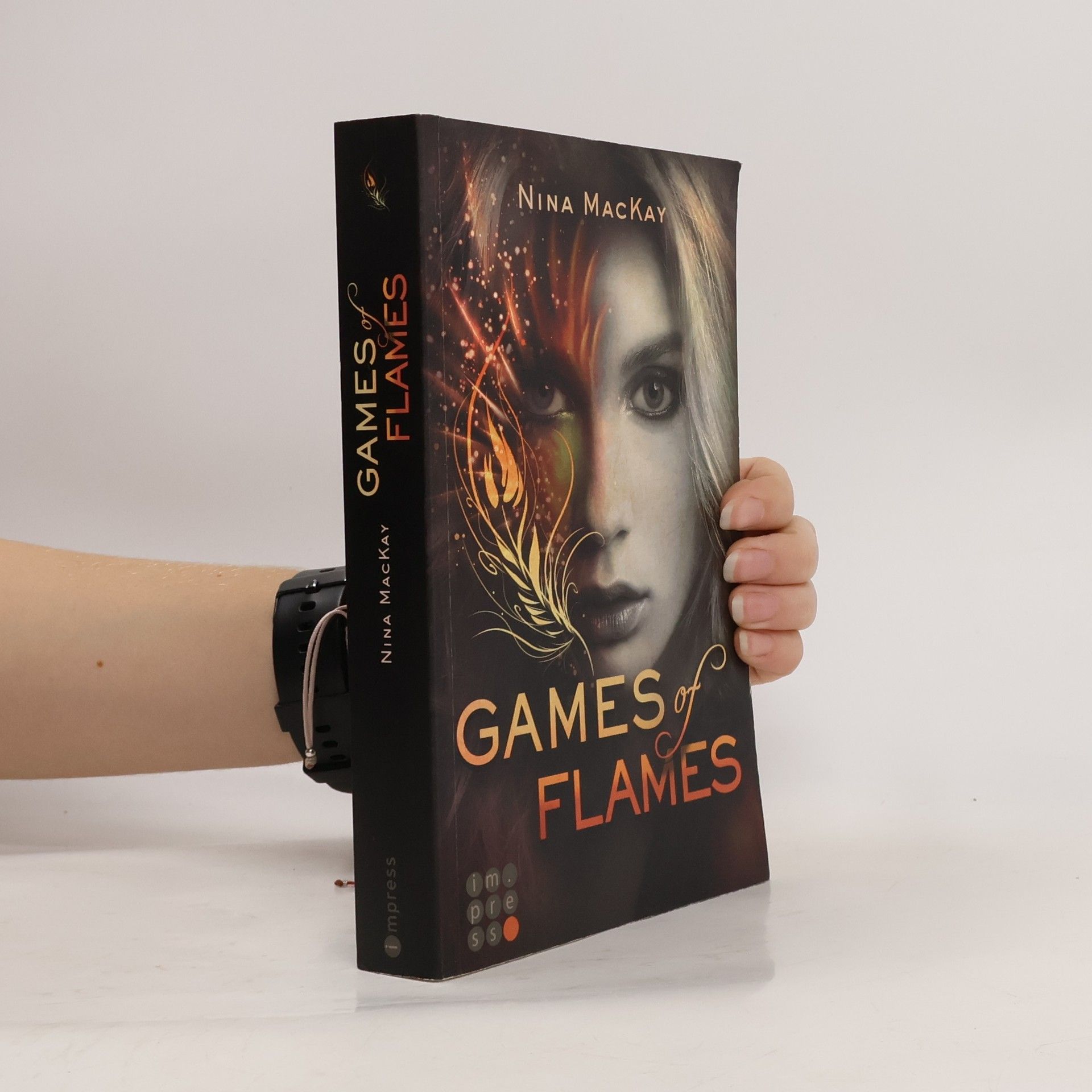 Nina MacKay Games of flames