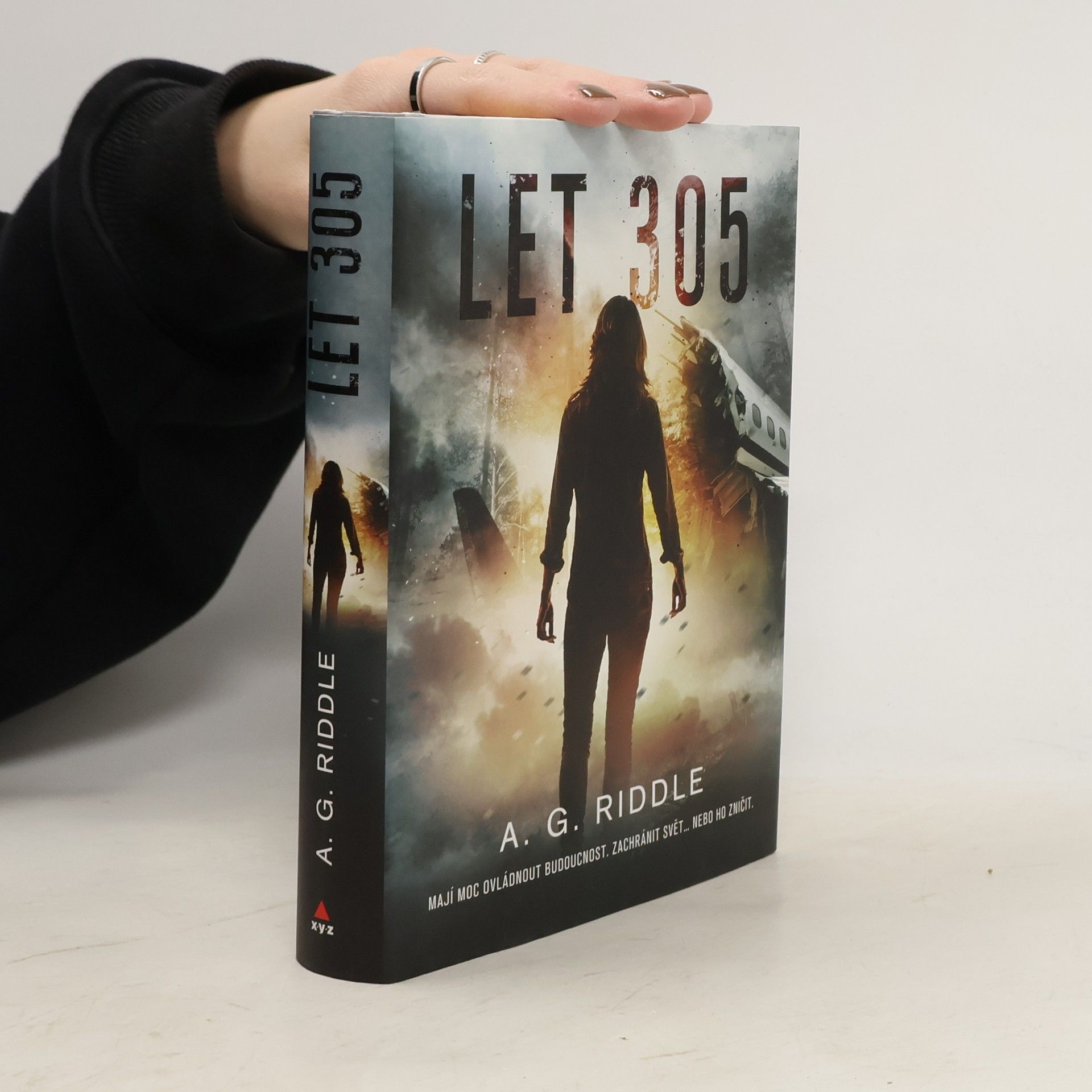 A. G. Riddle Let 305