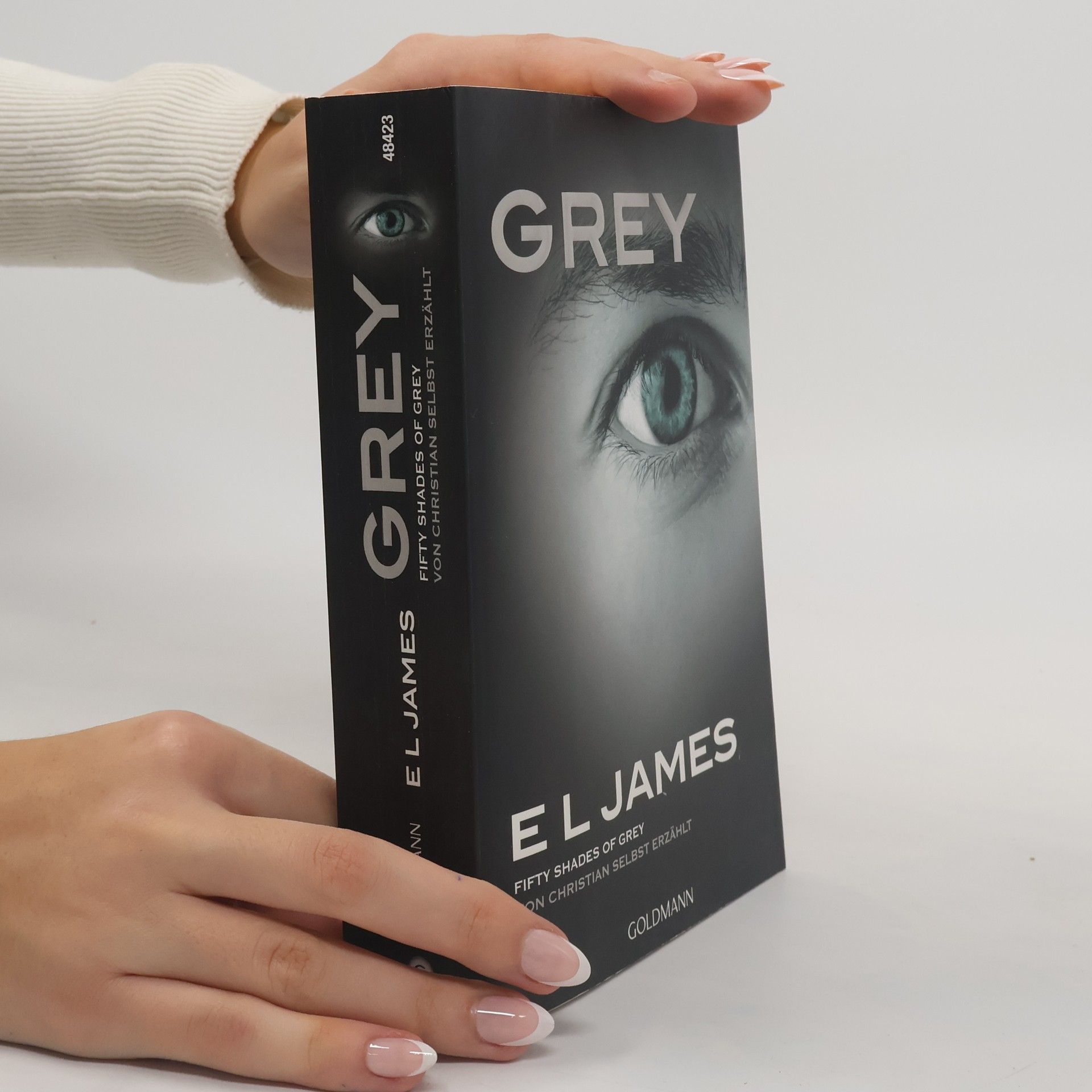 E. L. James Grey