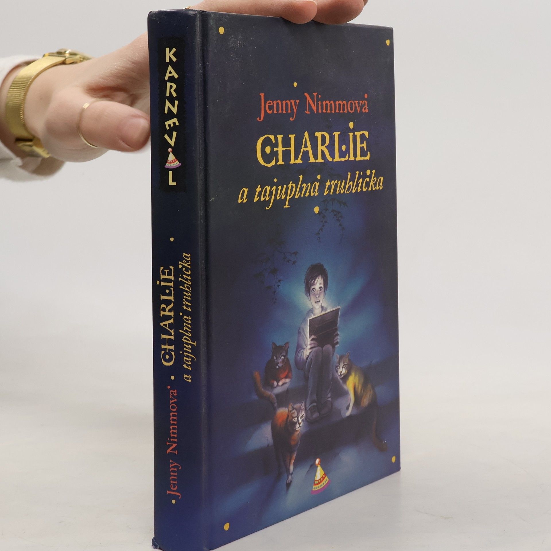 Jenny Nimmo Charlie a tajuplná truhlička