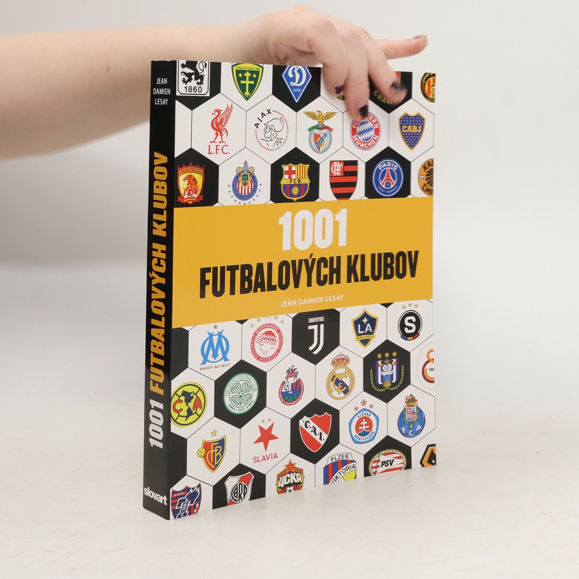 1001 futbalových klubov