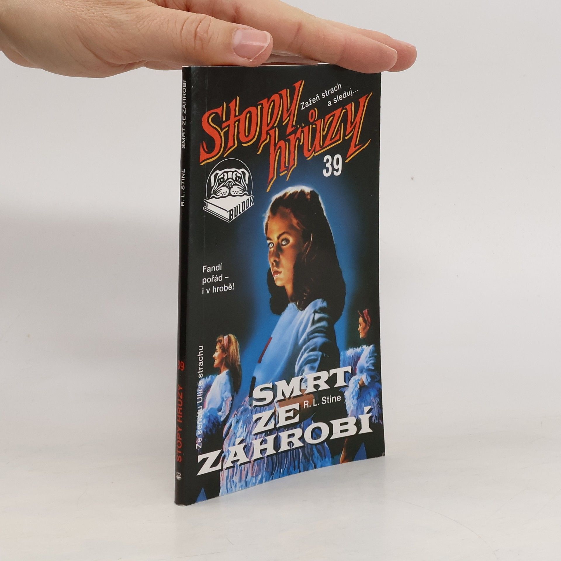 R. L. Stine Smrt ze záhrobí. Stopy hrůzy 39