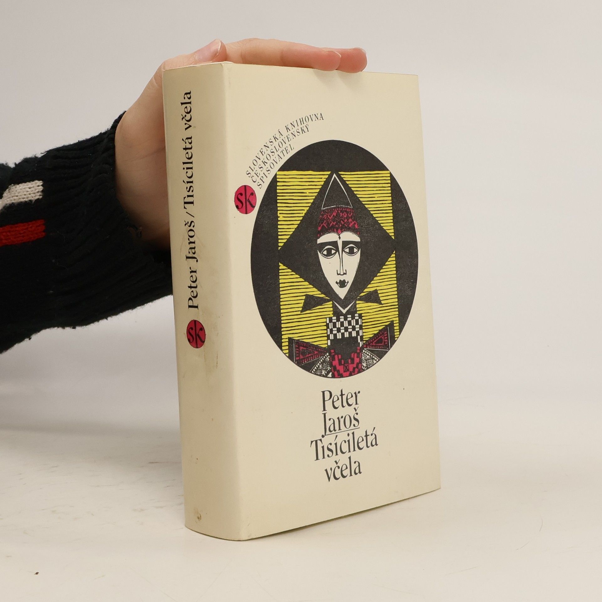 Emil Charous Tisíciletá včela