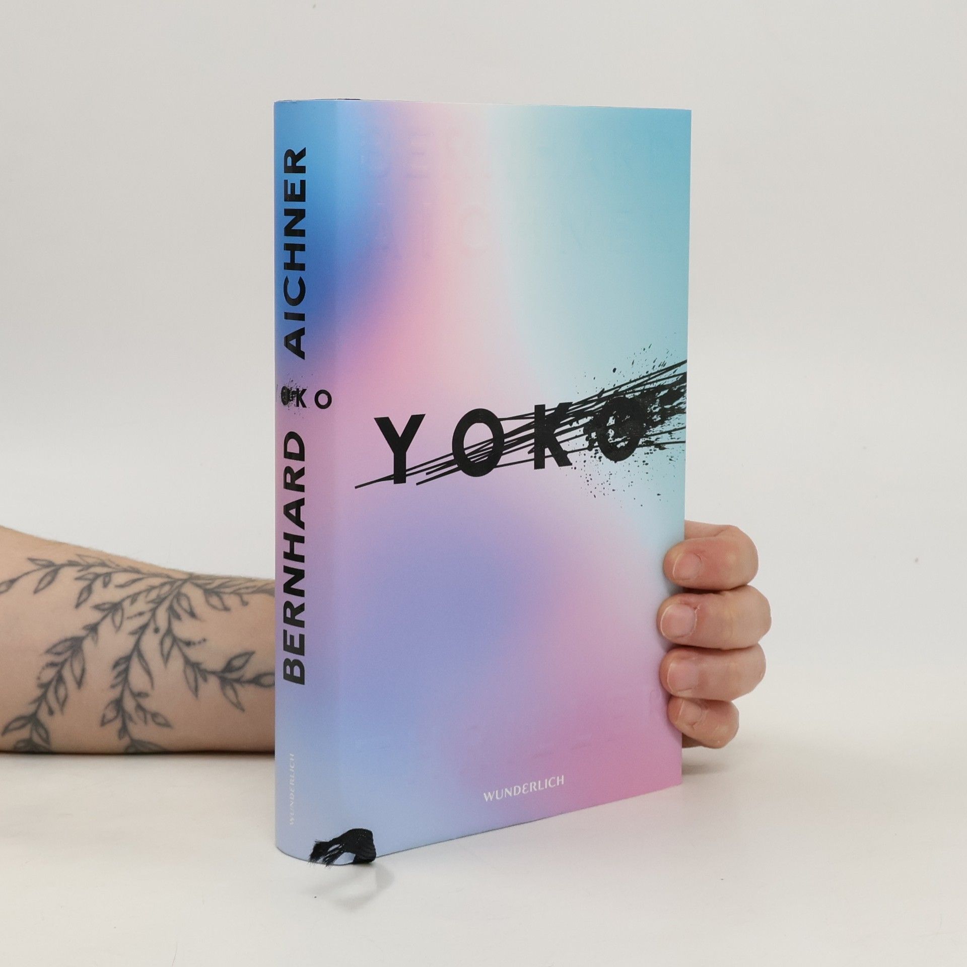 Bernhard Aichner Yoko