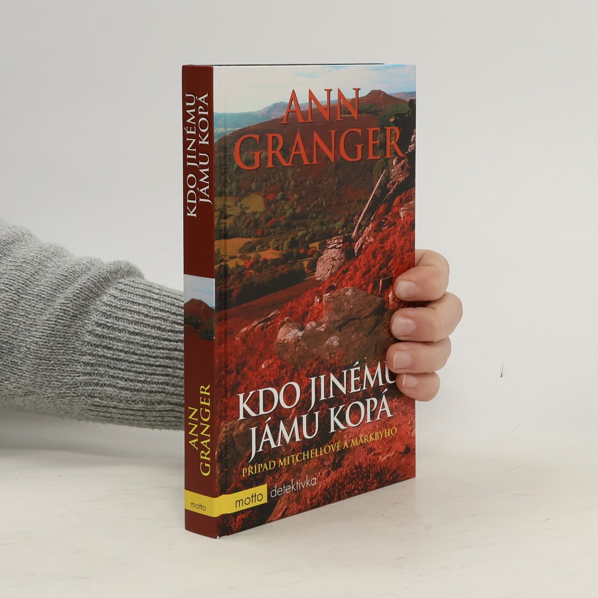Ann Granger Kdo jinému jámu kopá