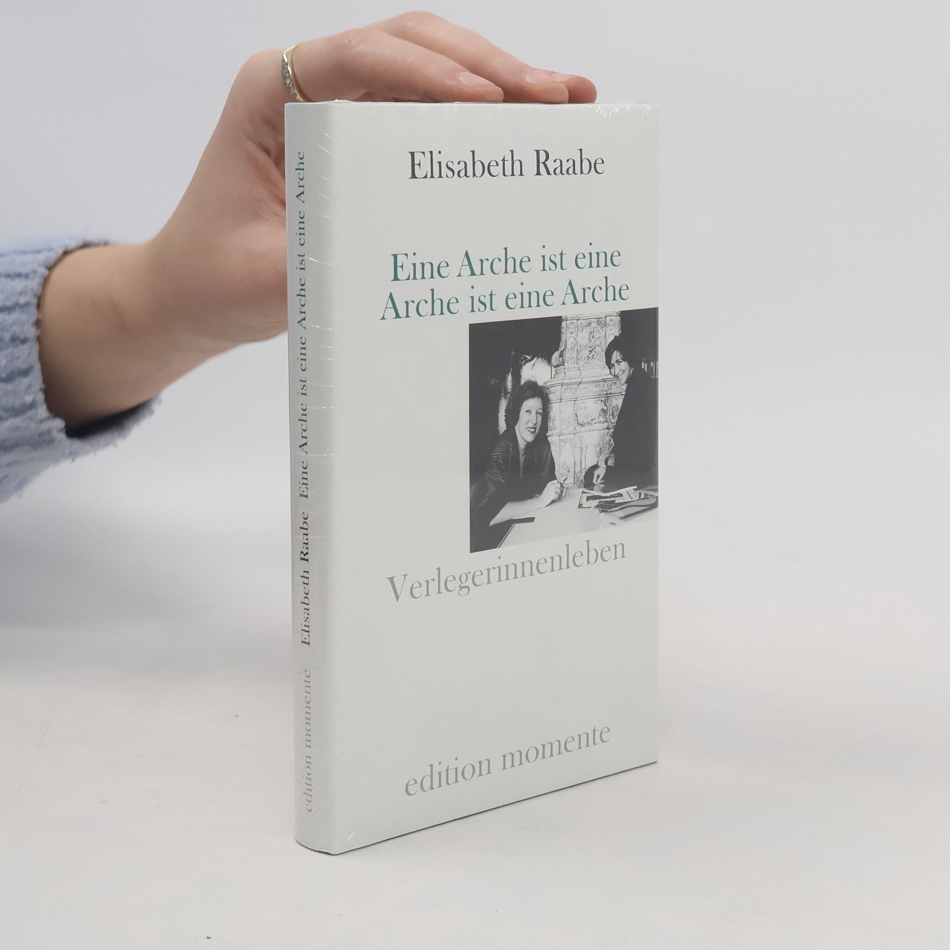 Eine Arche ist eine Arche ist eine Arche