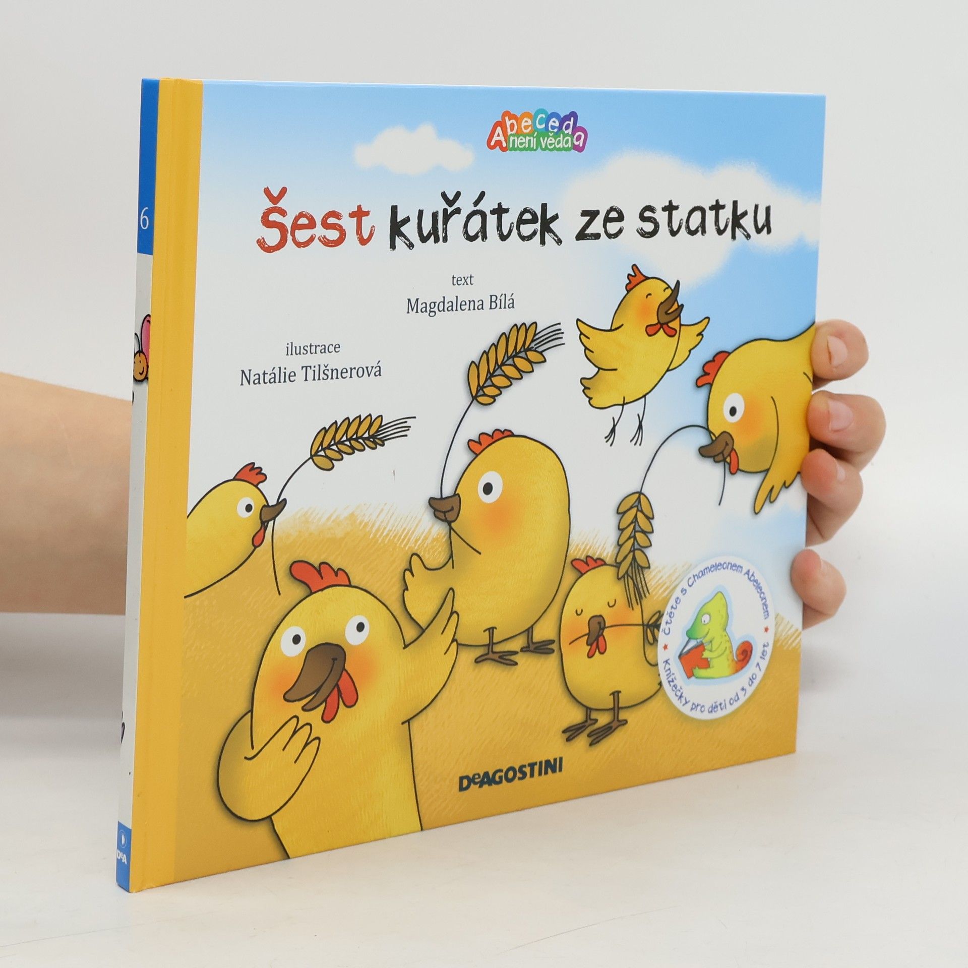 Šest kuřátek ze statku