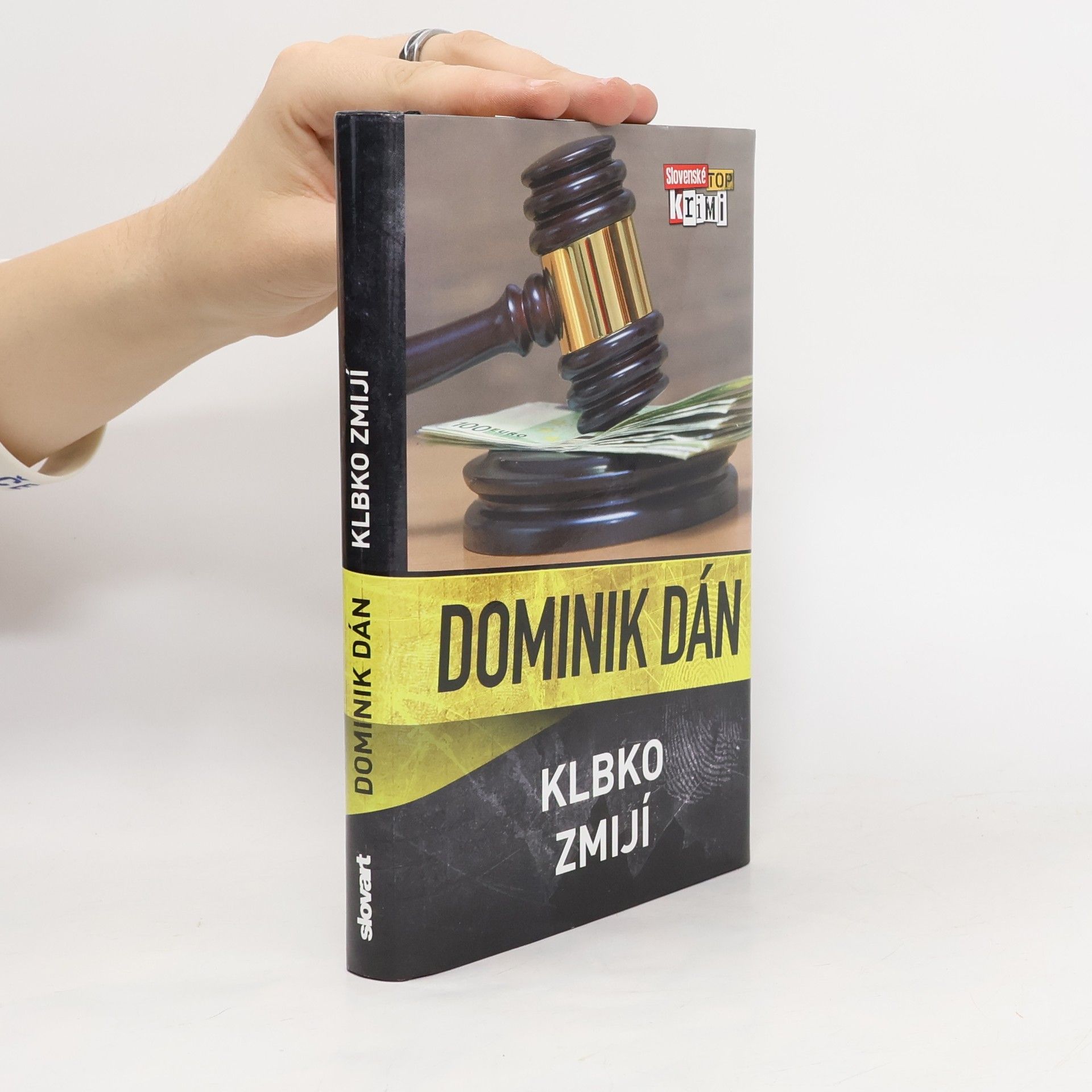 Dominik Dán Klbko zmijí