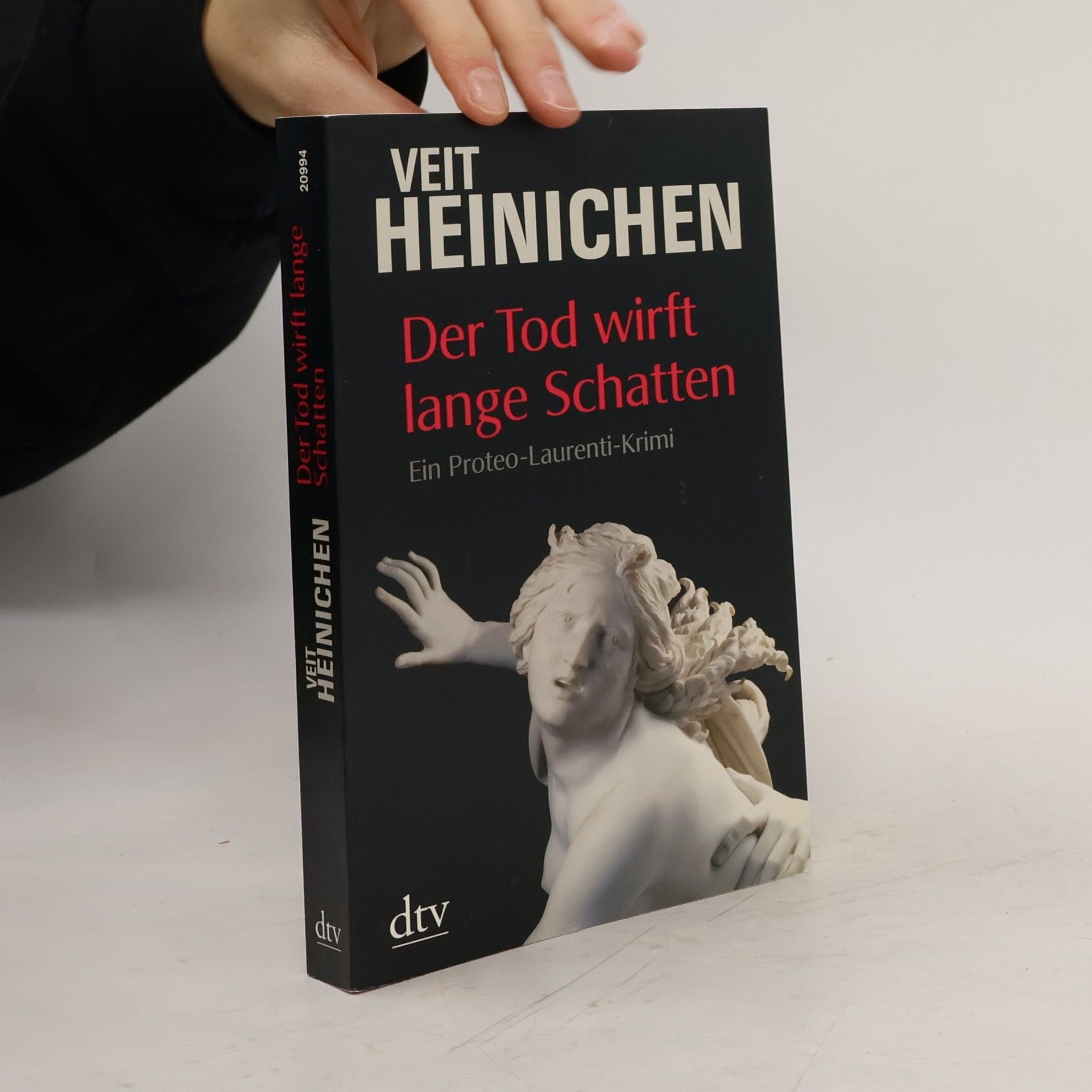 Der Tod wirft lange Schatten