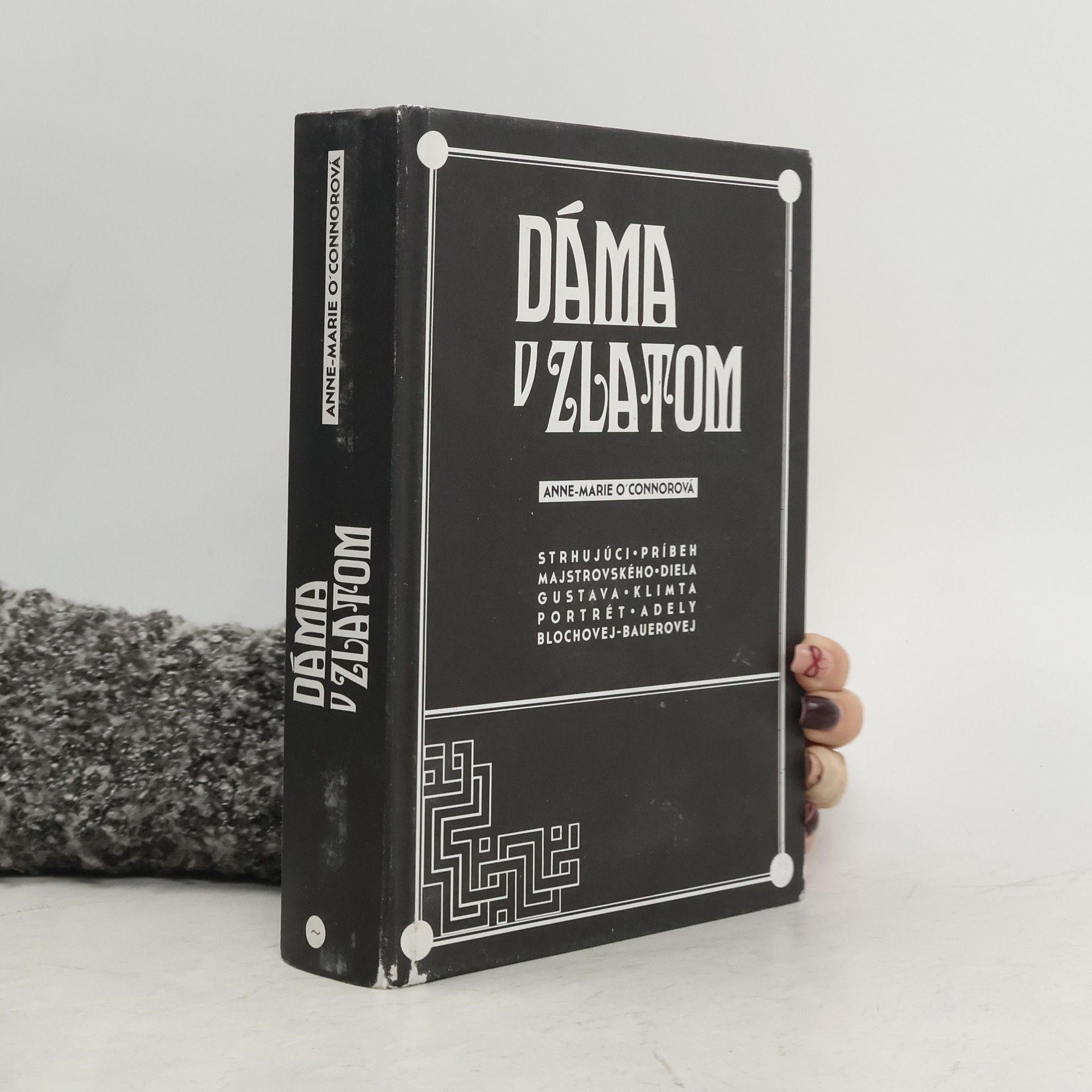 Anne Marie O. Connor Dáma v zlatom