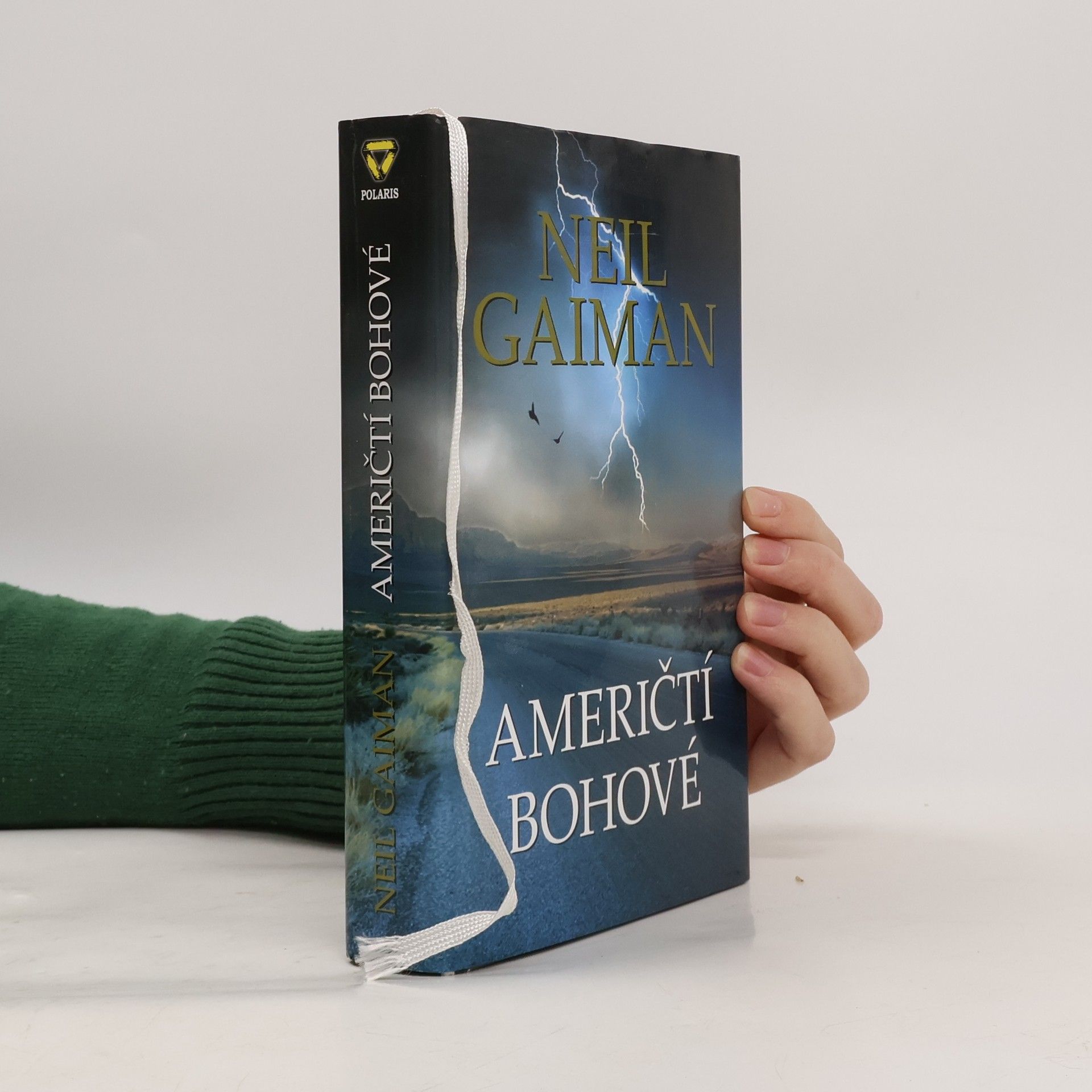 Neil Gaiman Američtí bohové