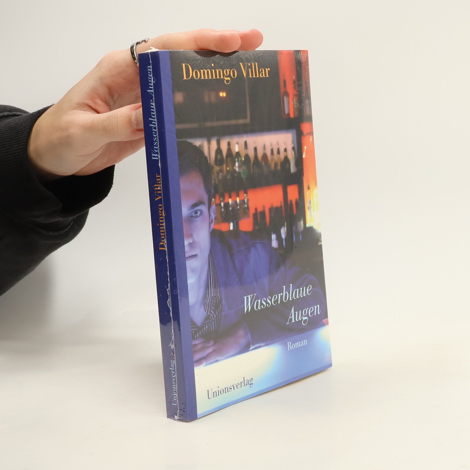 Domingo Villar Wasserblaue Augen