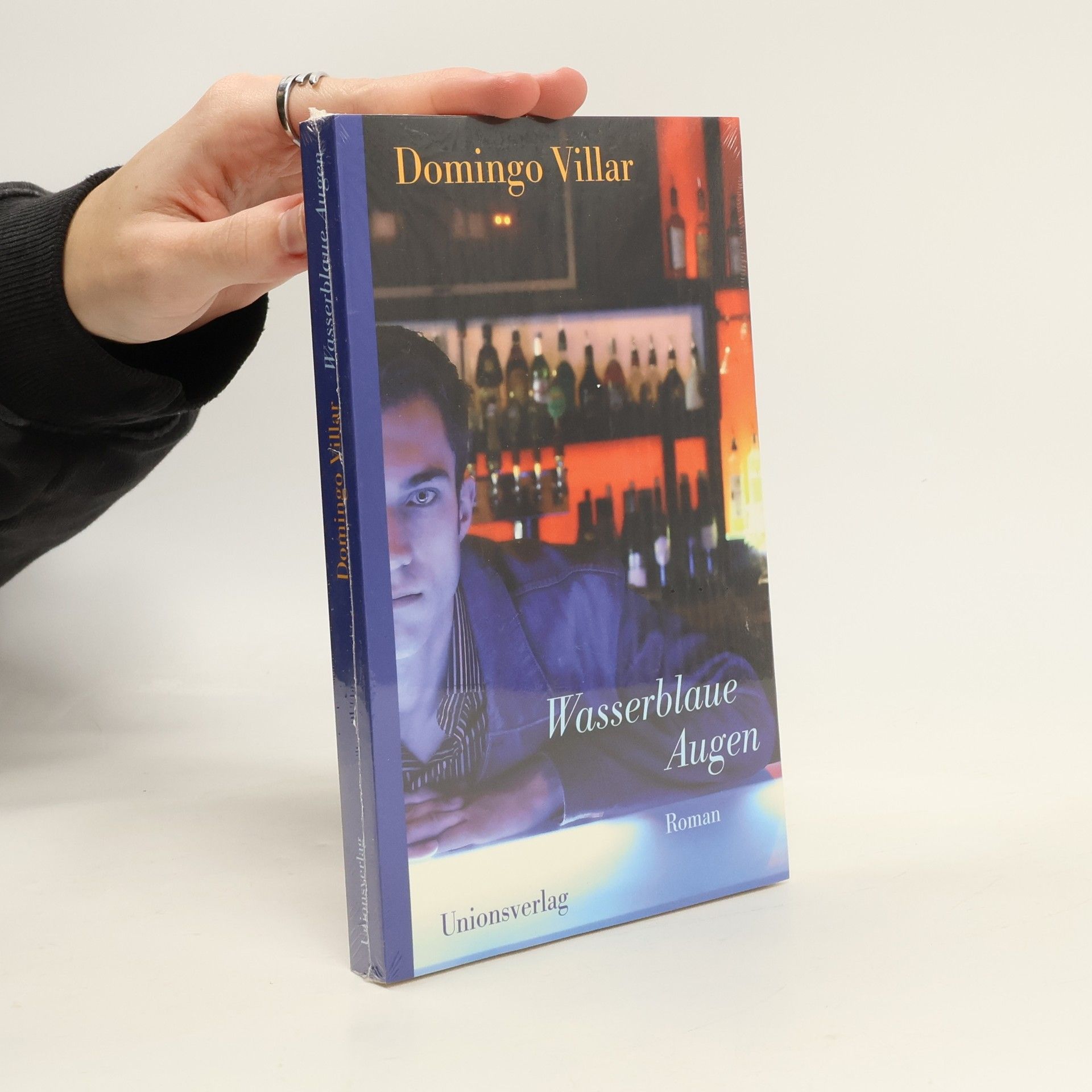 Domingo Villar Wasserblaue Augen