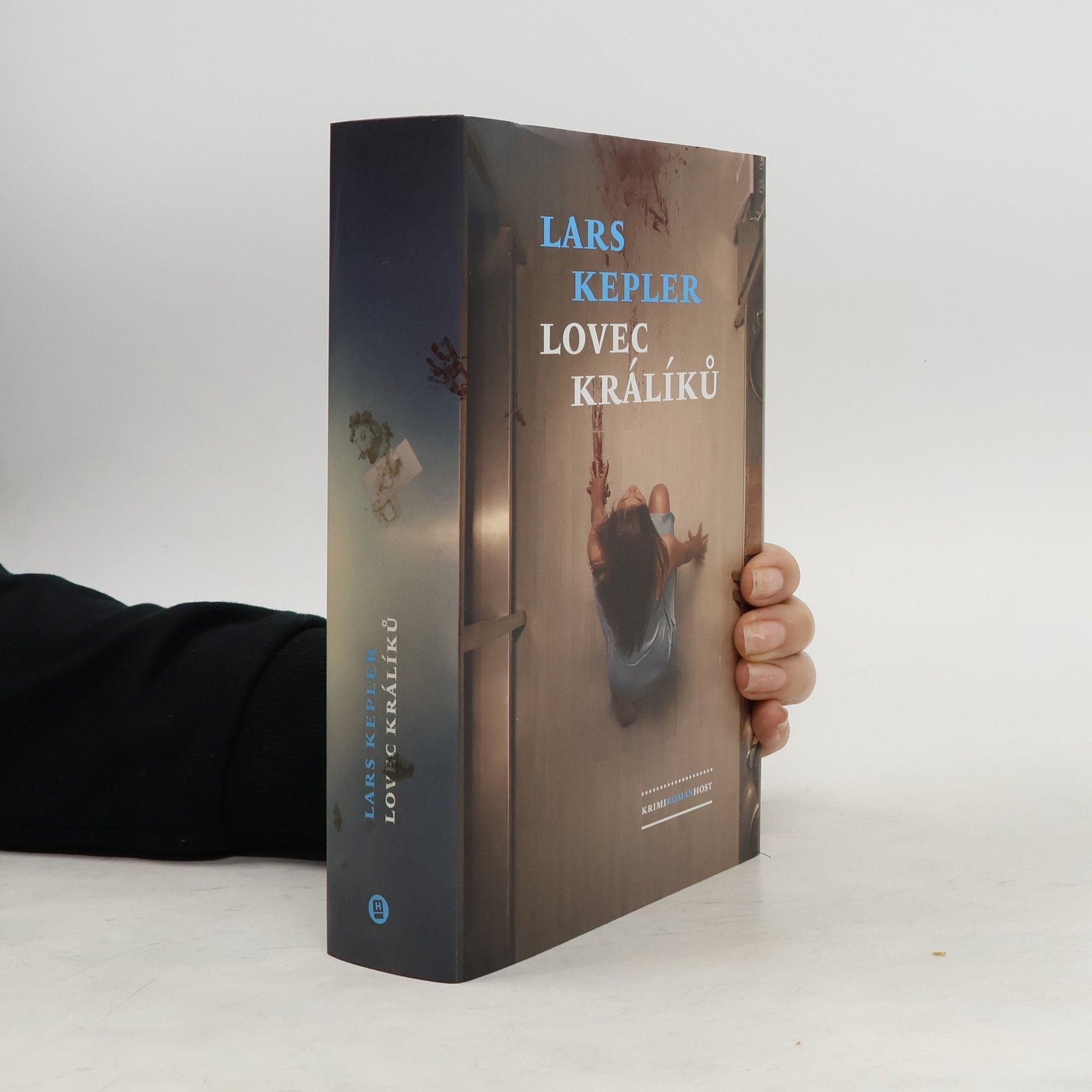 Lars Kepler Lovec králíků