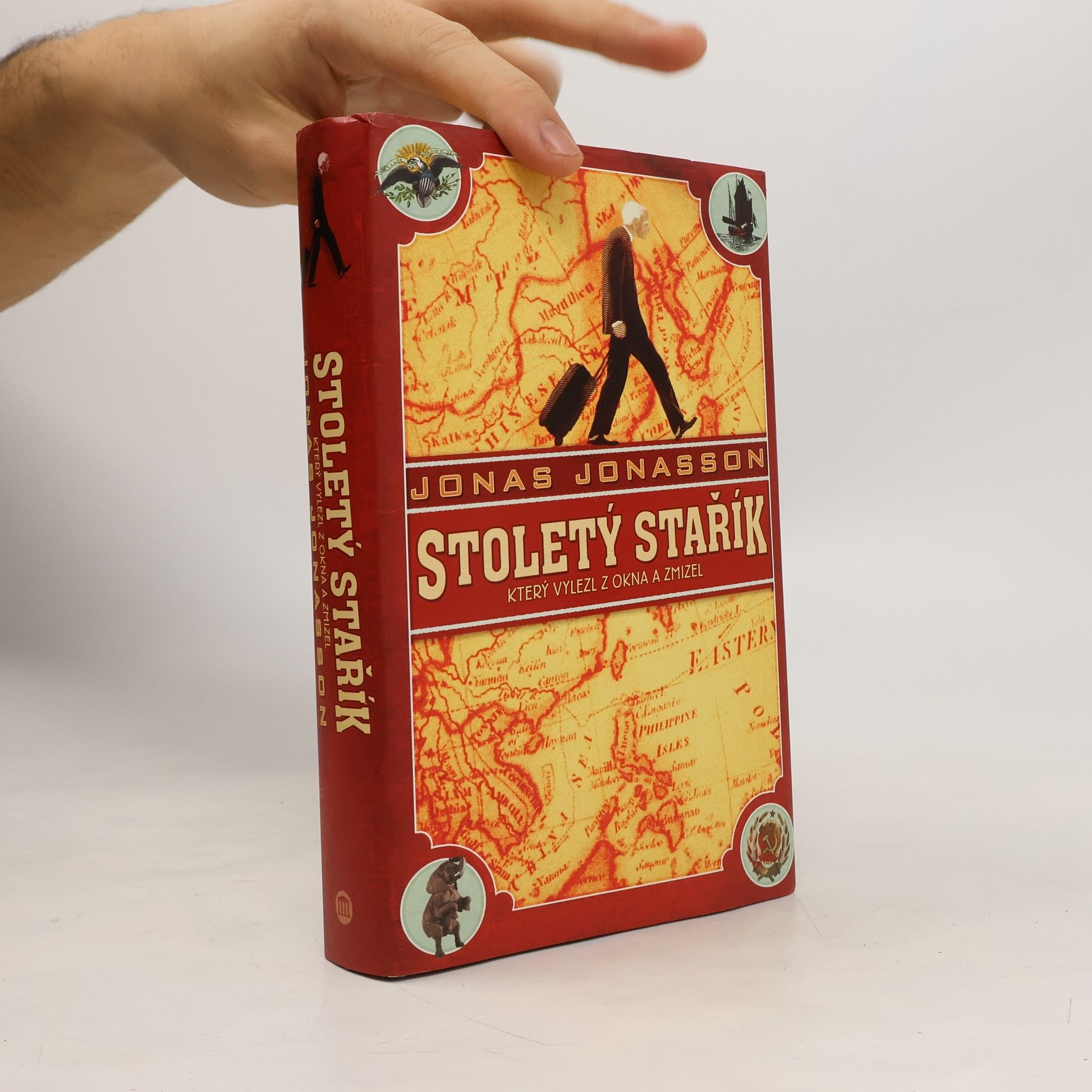 Jonas Jonasson Stoletý stařík, který vylezl z okna a zmizel