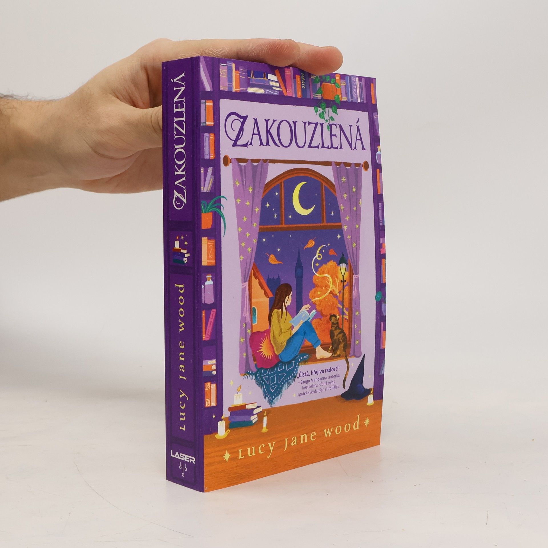 Lucy Jane Wood Zakouzlená