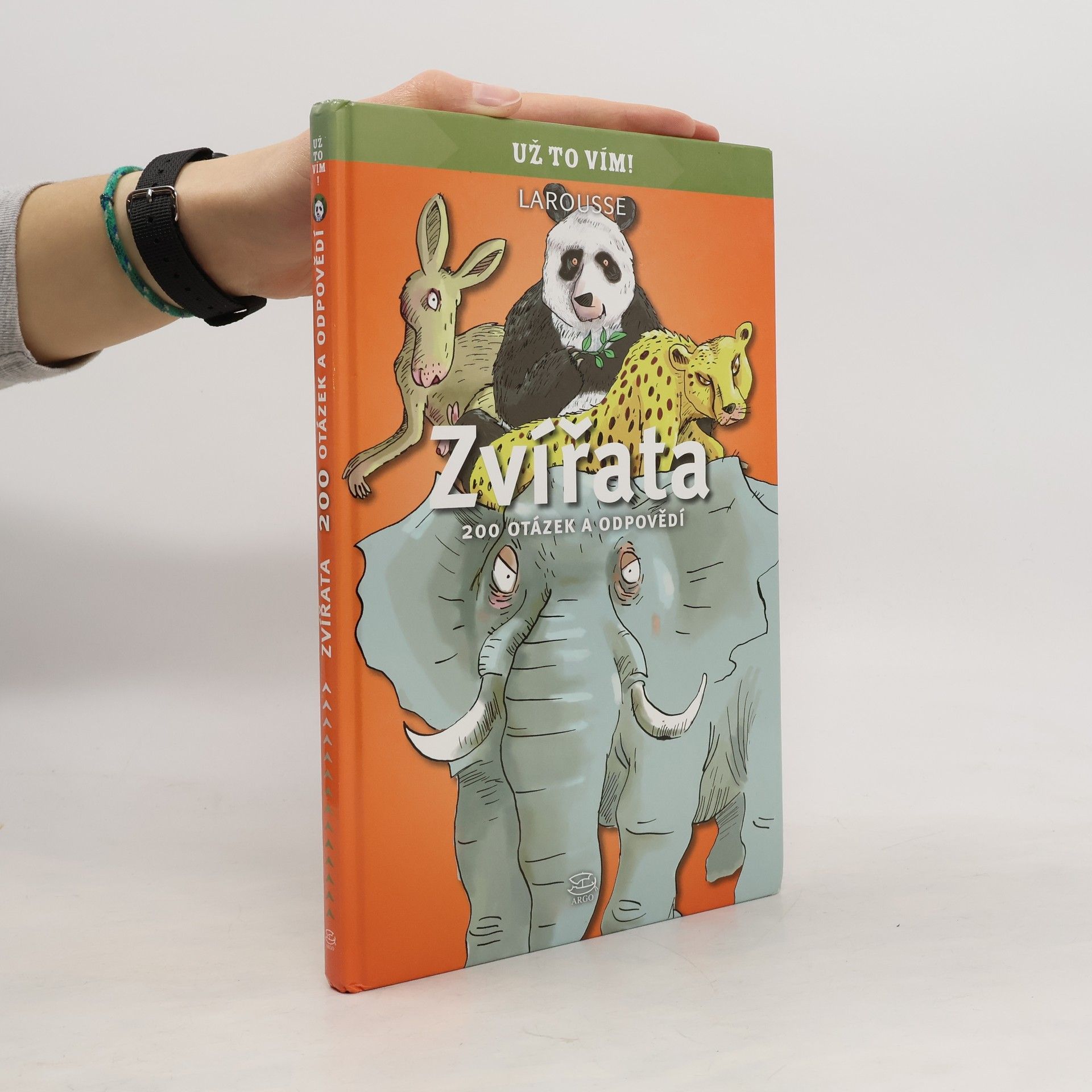 Silvie Dokulilová Zvířata : 200 otázek a odpovědí