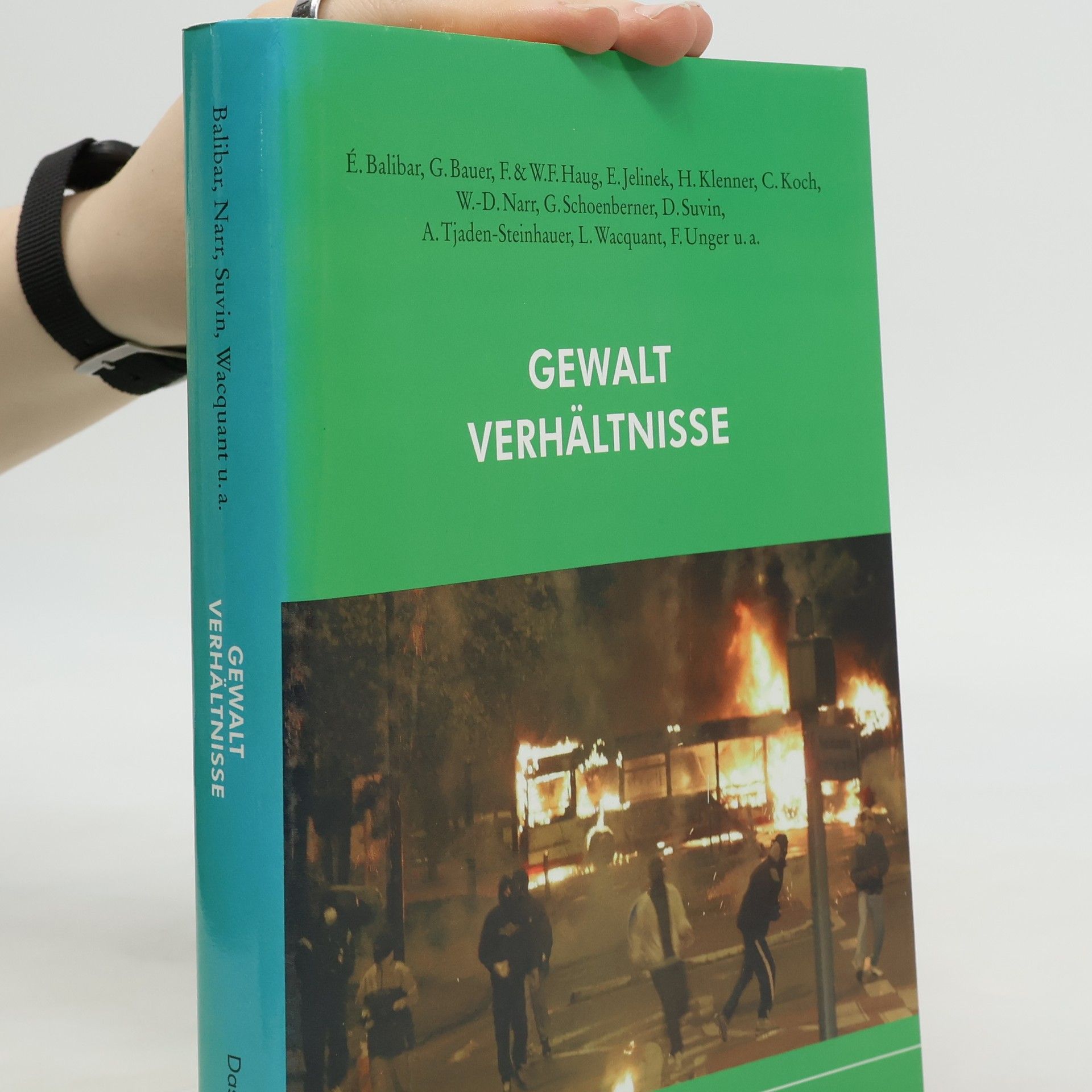 Gewalt Verhältnisse