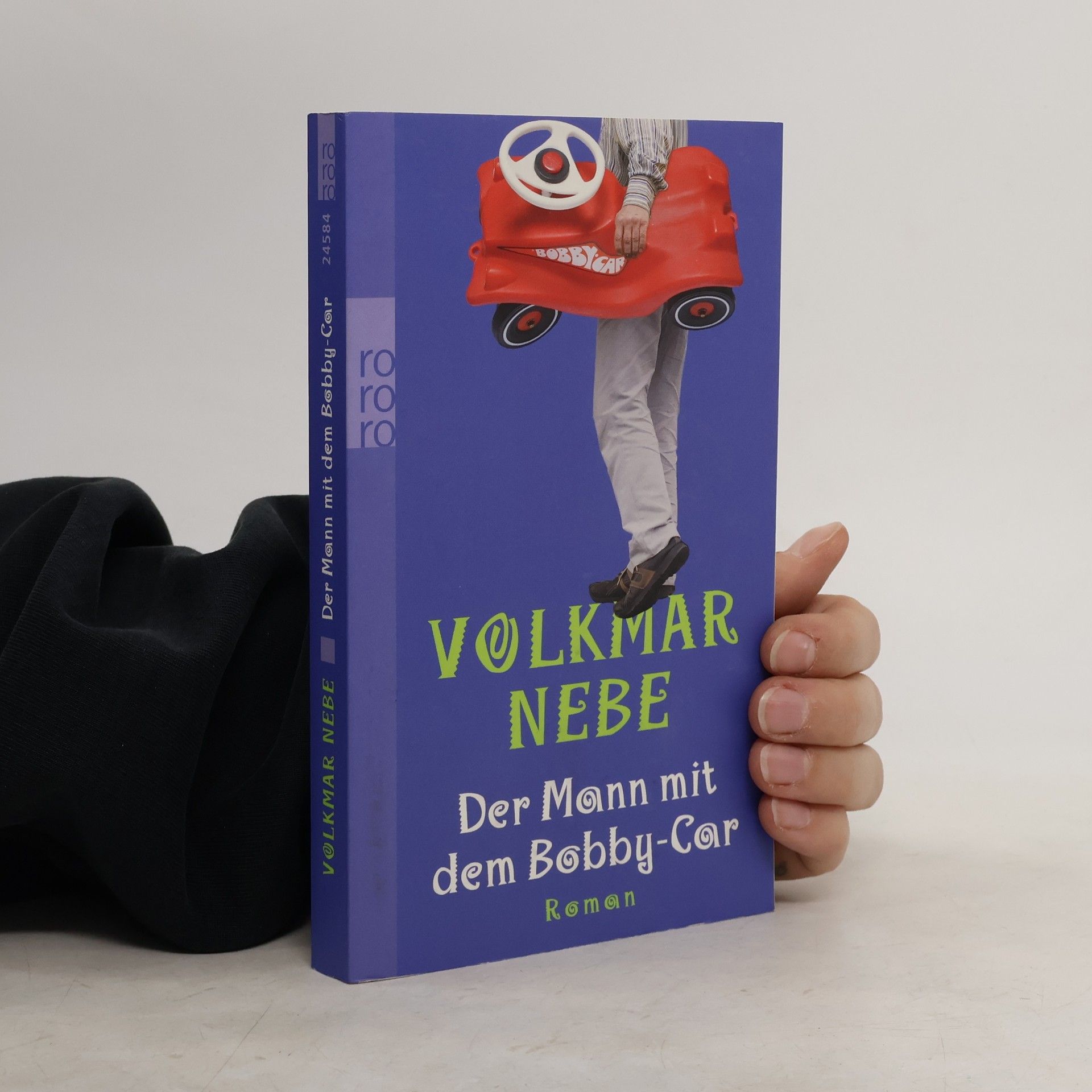 Der Mann mit dem Bobby-Car