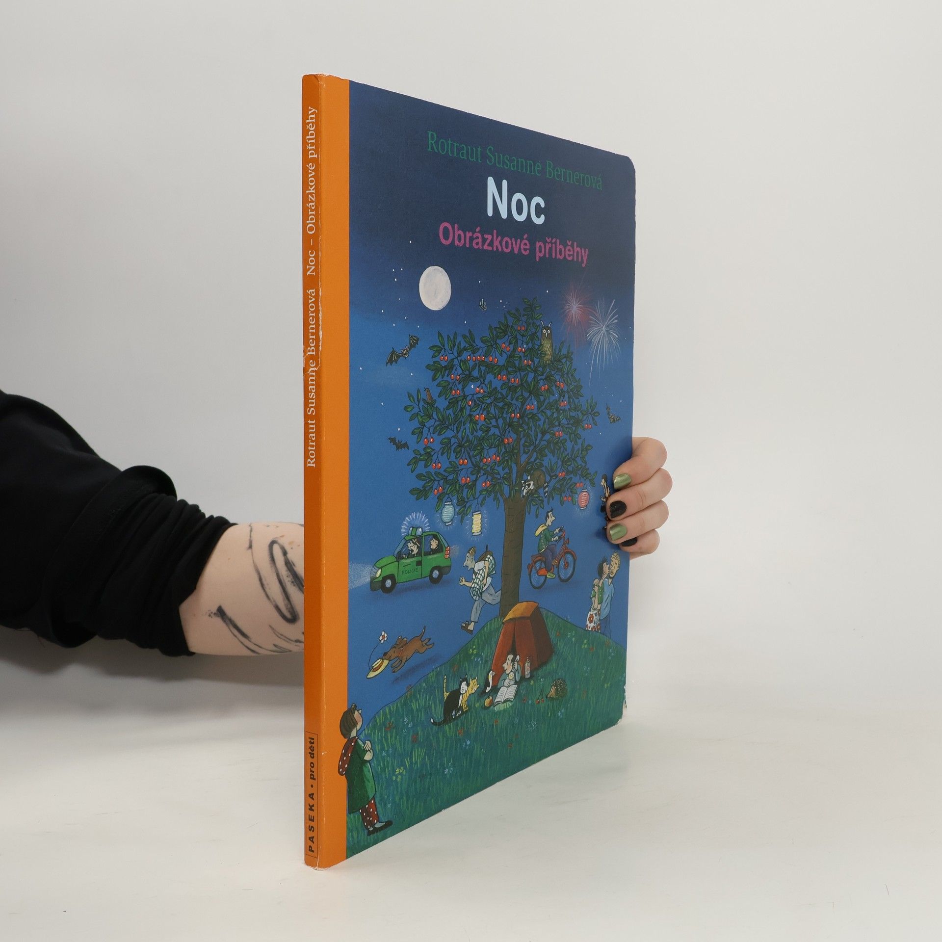 Noc - Obrázkové příběhy