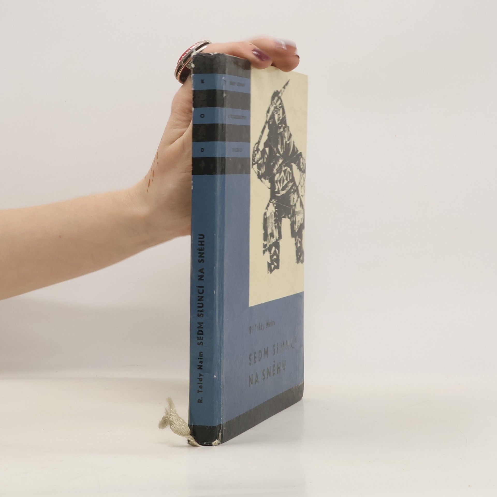 Sedm sluncí na sněhu