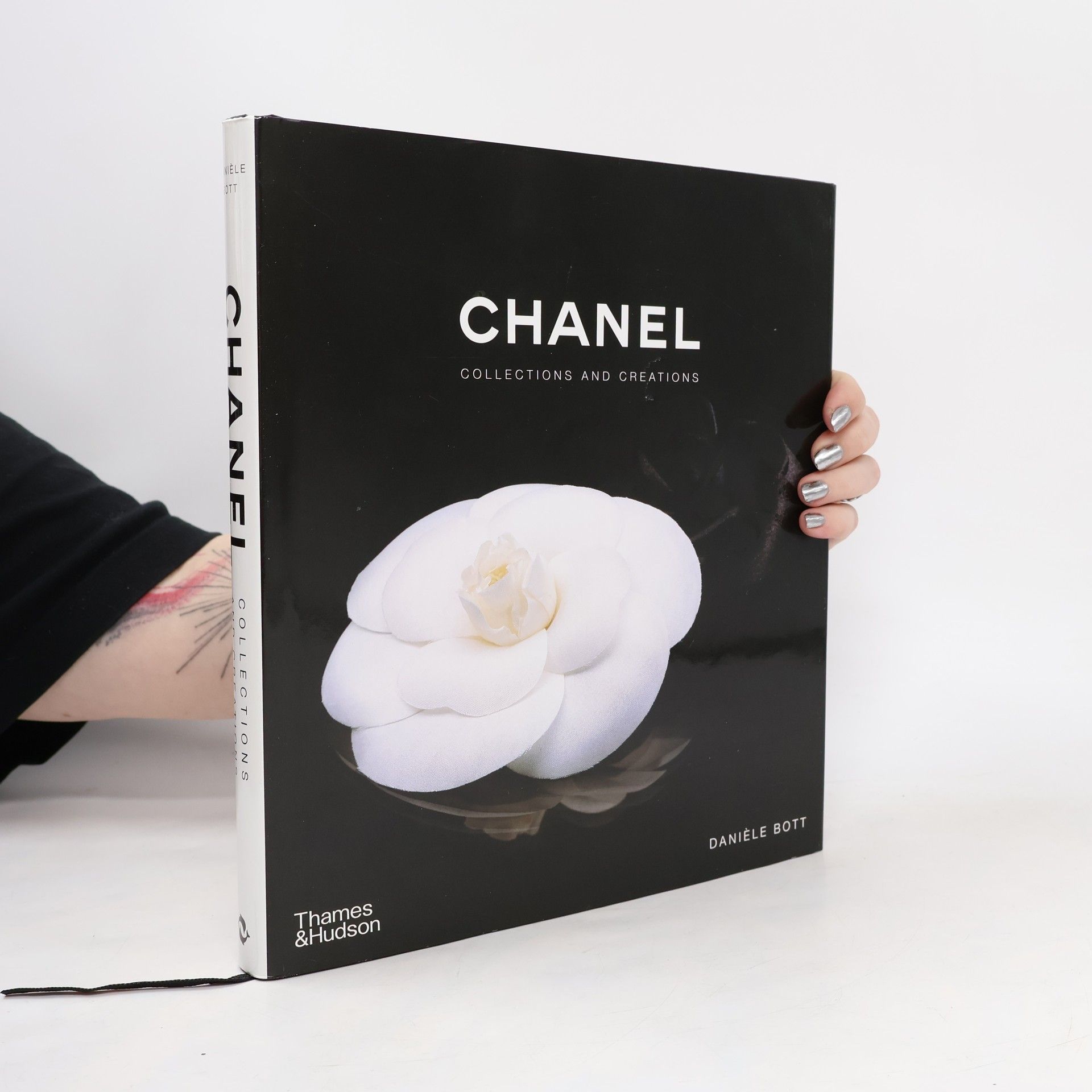 Chanel. Collection and Creation