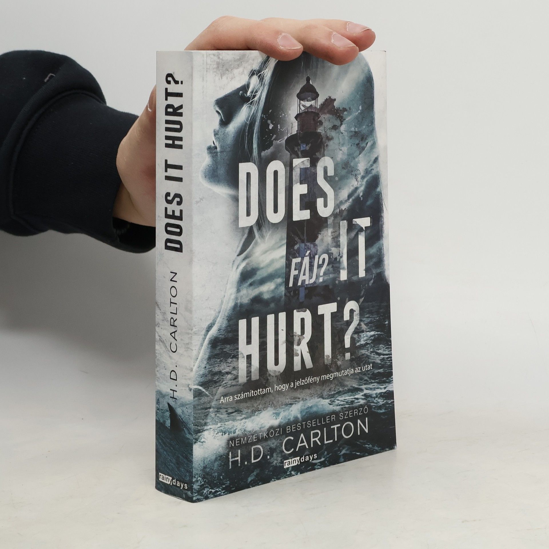 Sándor Alexandra Valéria Does It Hurt? - Fáj?