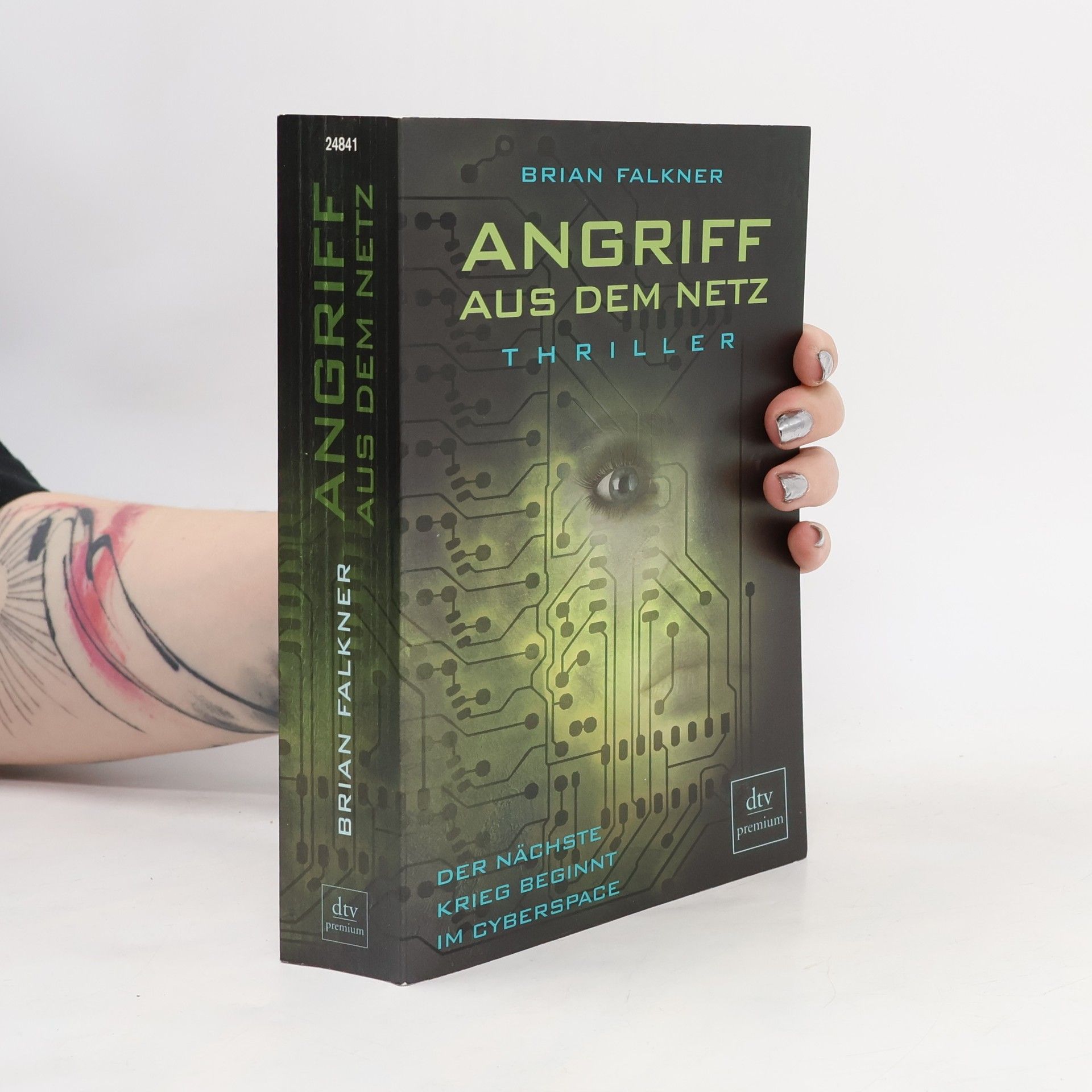 Brian Falkner Angriff aus dem Netz