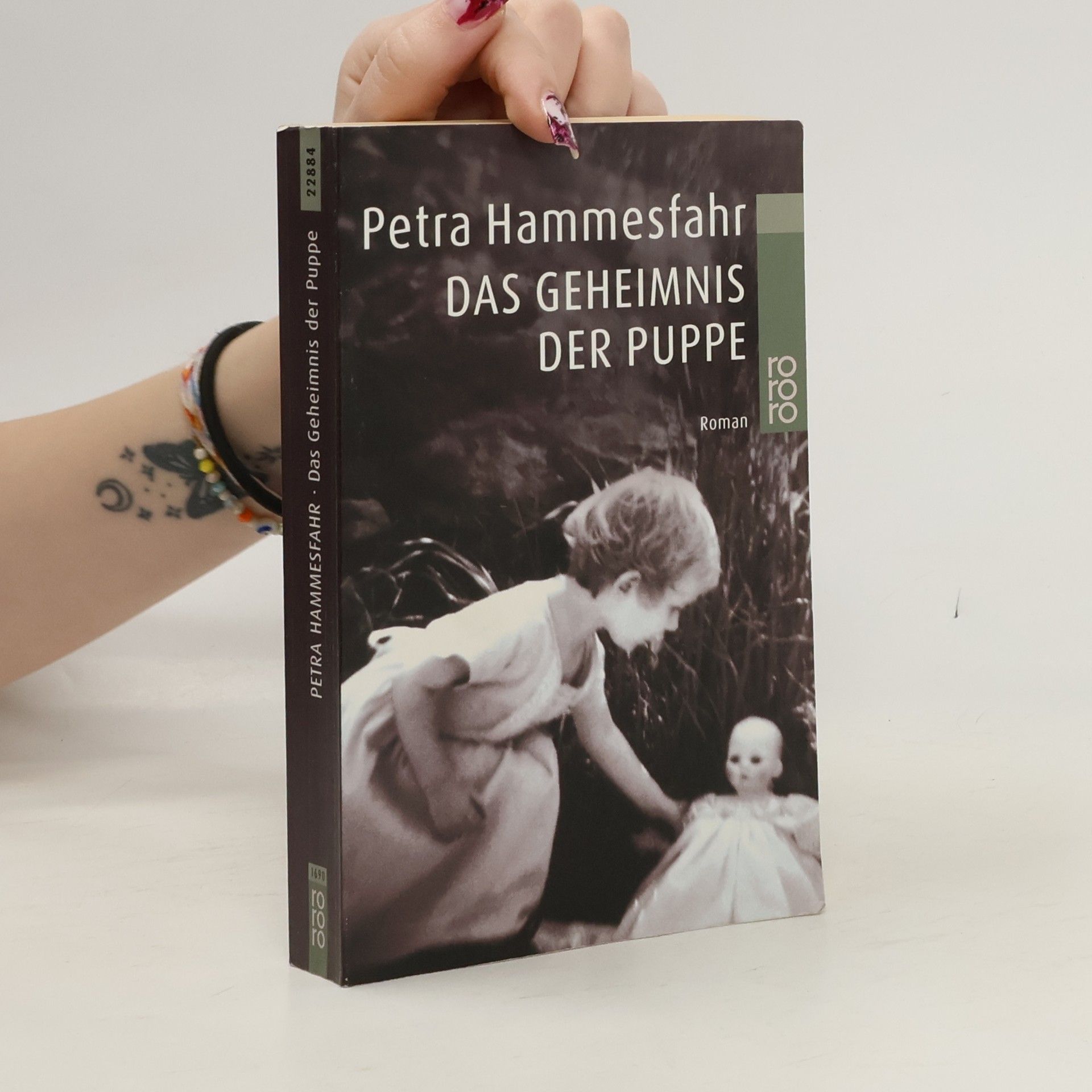Das Geheimnis der Puppe