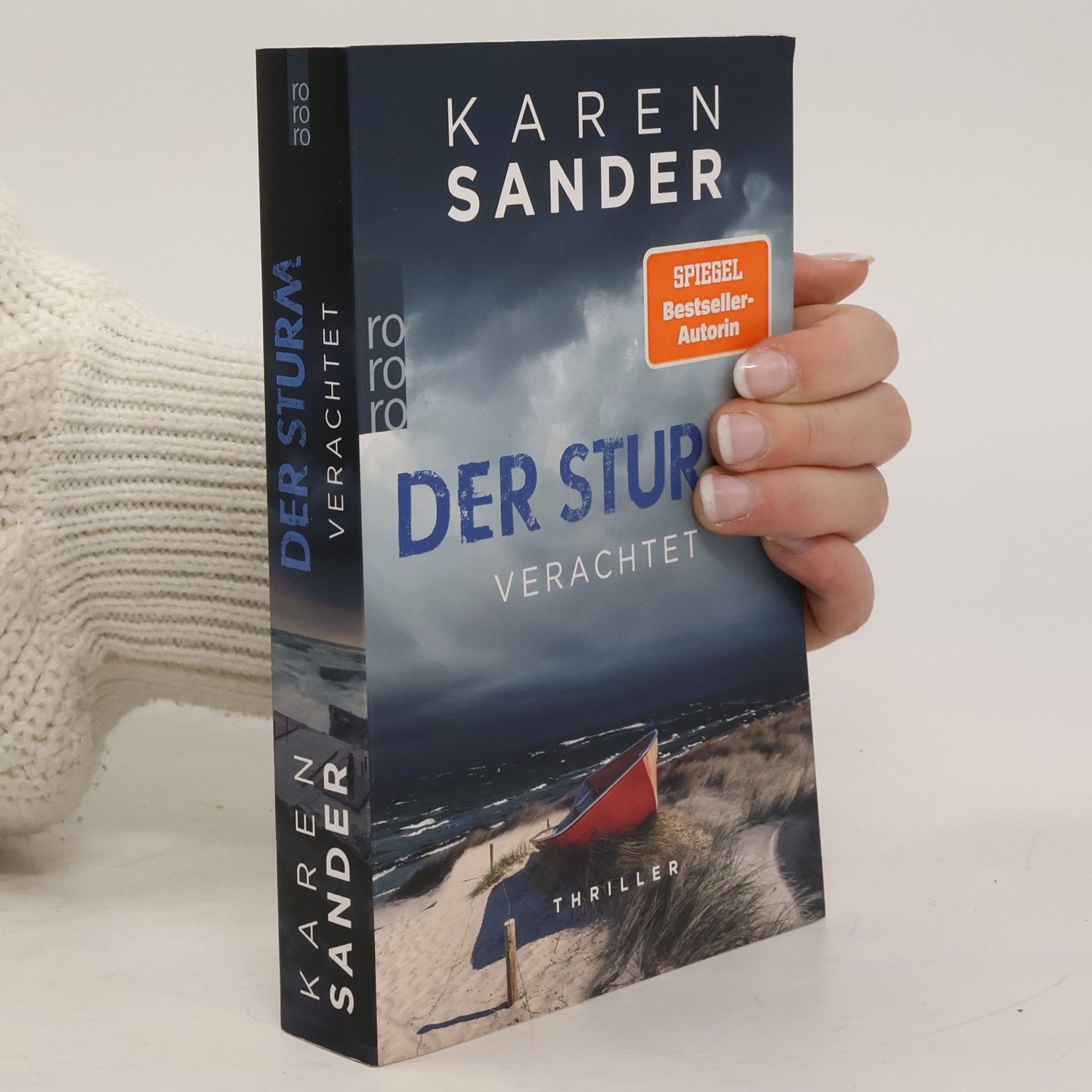 Sabine Martin Der Sturm - verachtet