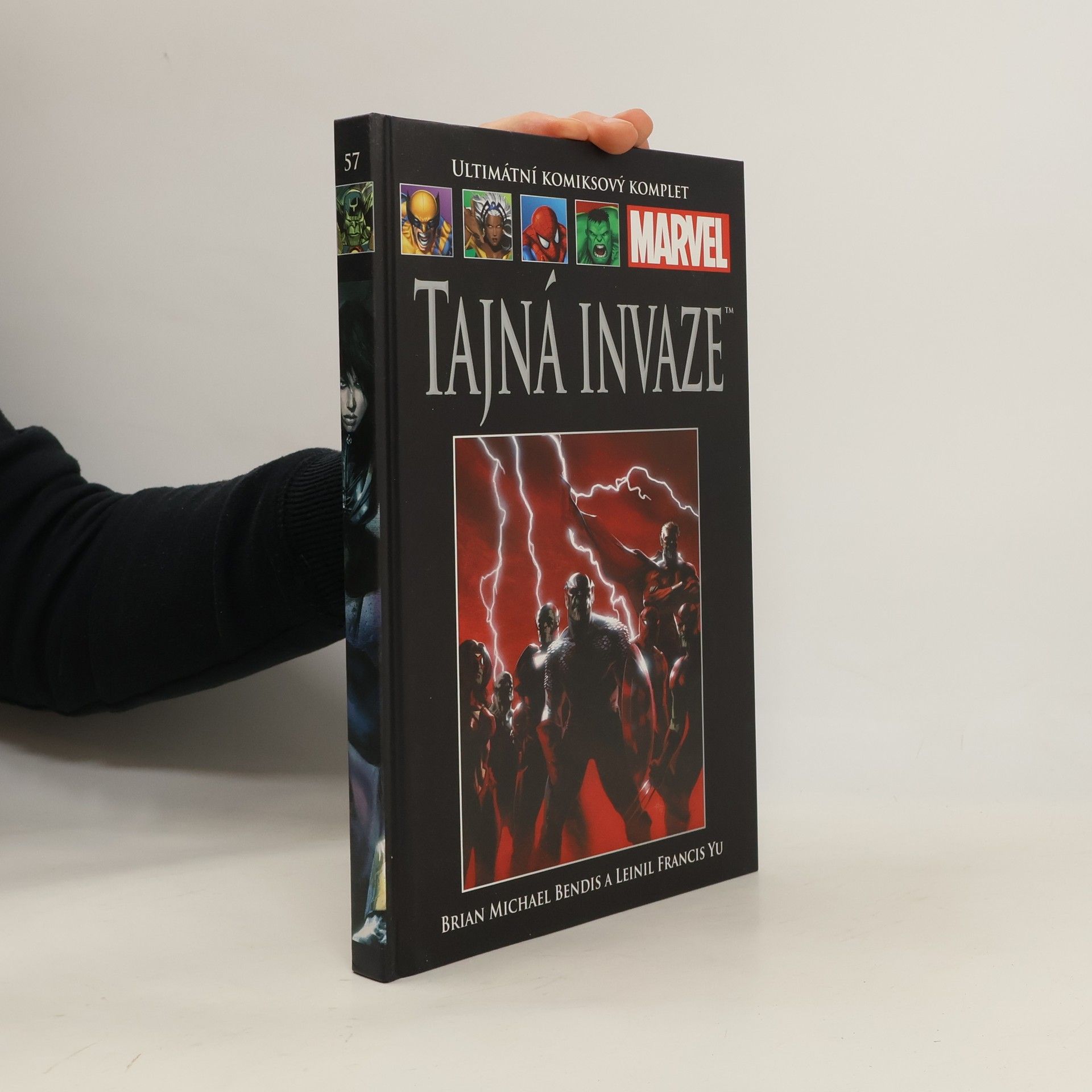 Kolektív autorov Ultimátní komiksový komplet 57. Tajná invaze