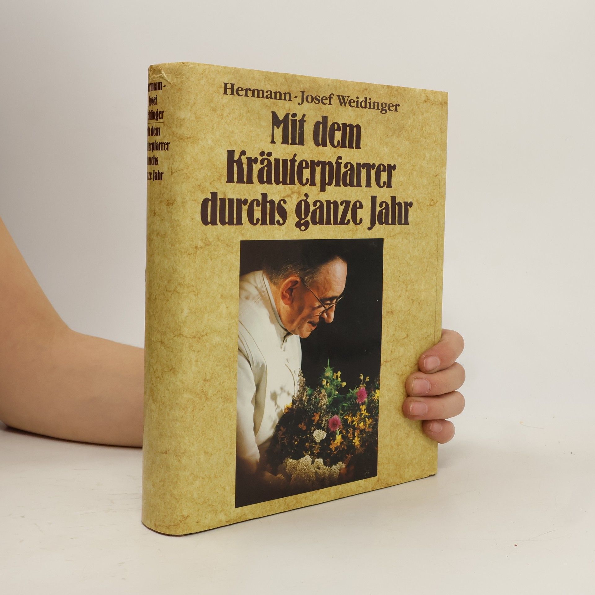 Mit dem Kräuterpfarrer durchs ganze Jahr