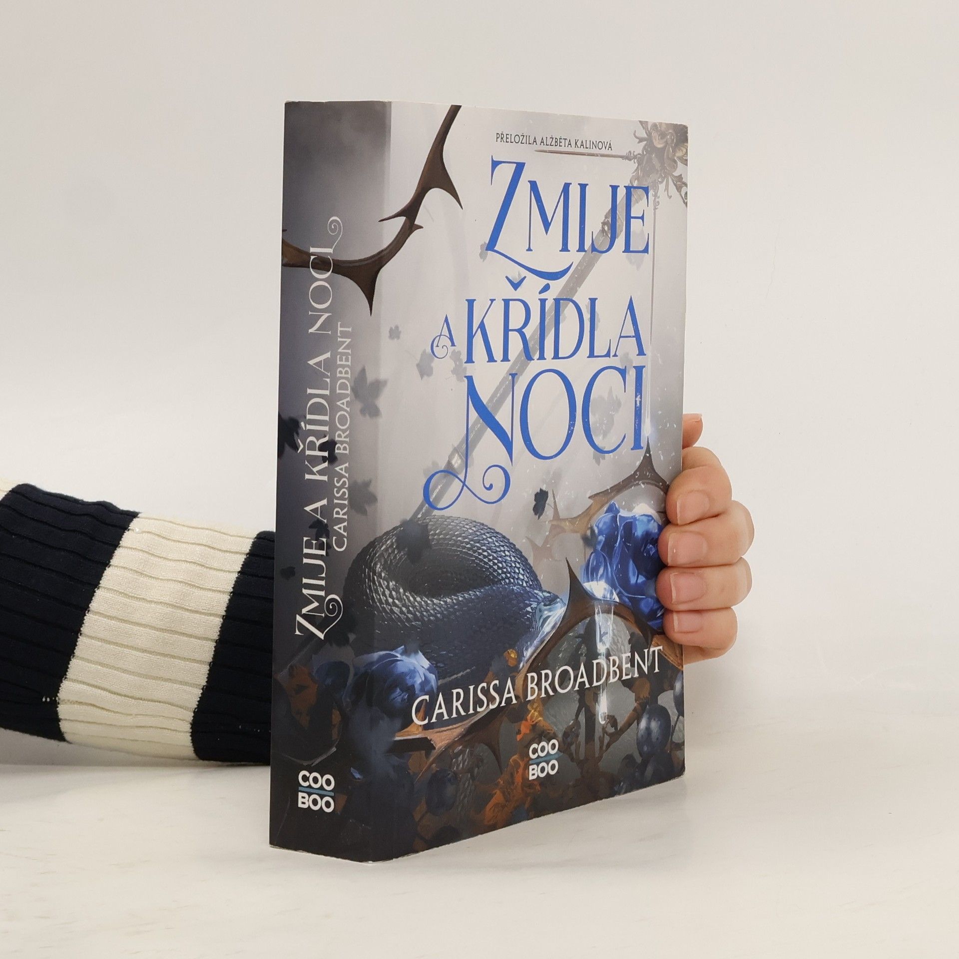 Carissa Broadbent Zmije a křídla noci