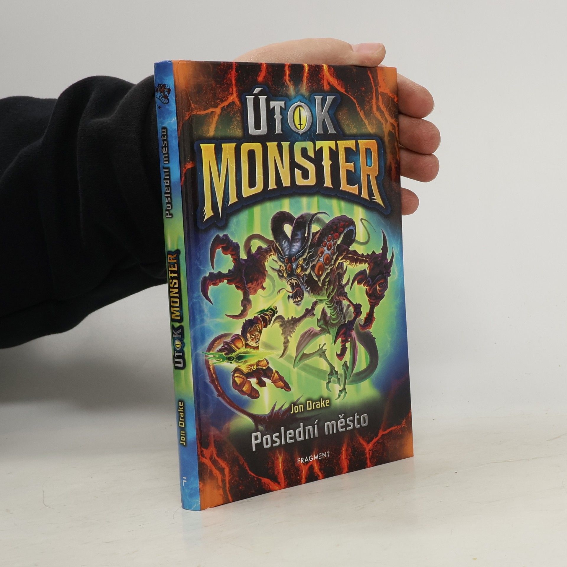 Útok monster. Poslední město