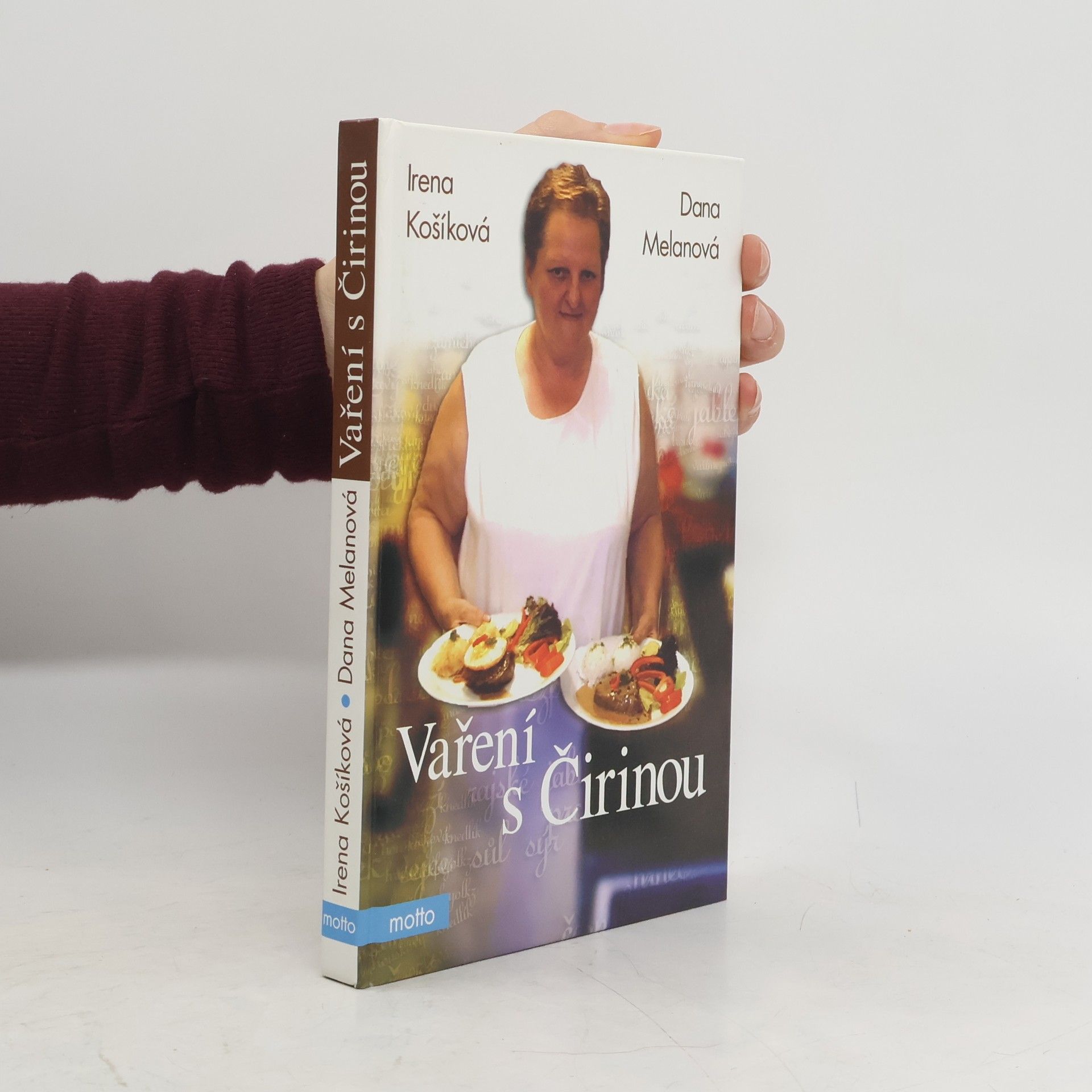 Vaření s Čirinou, aneb, Čtvero ročních období v kuchyni