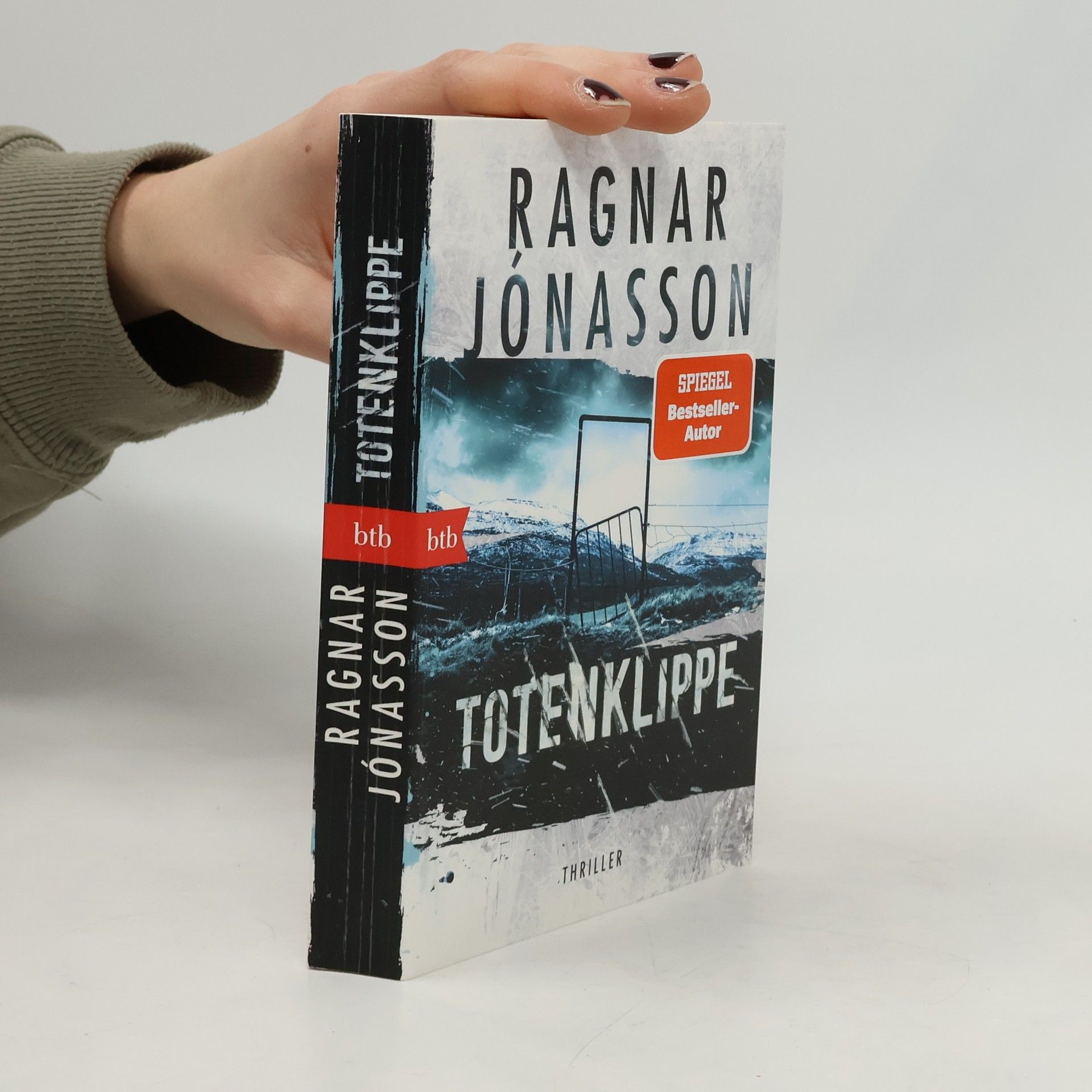 Ragnar Jónasson Totenklippe