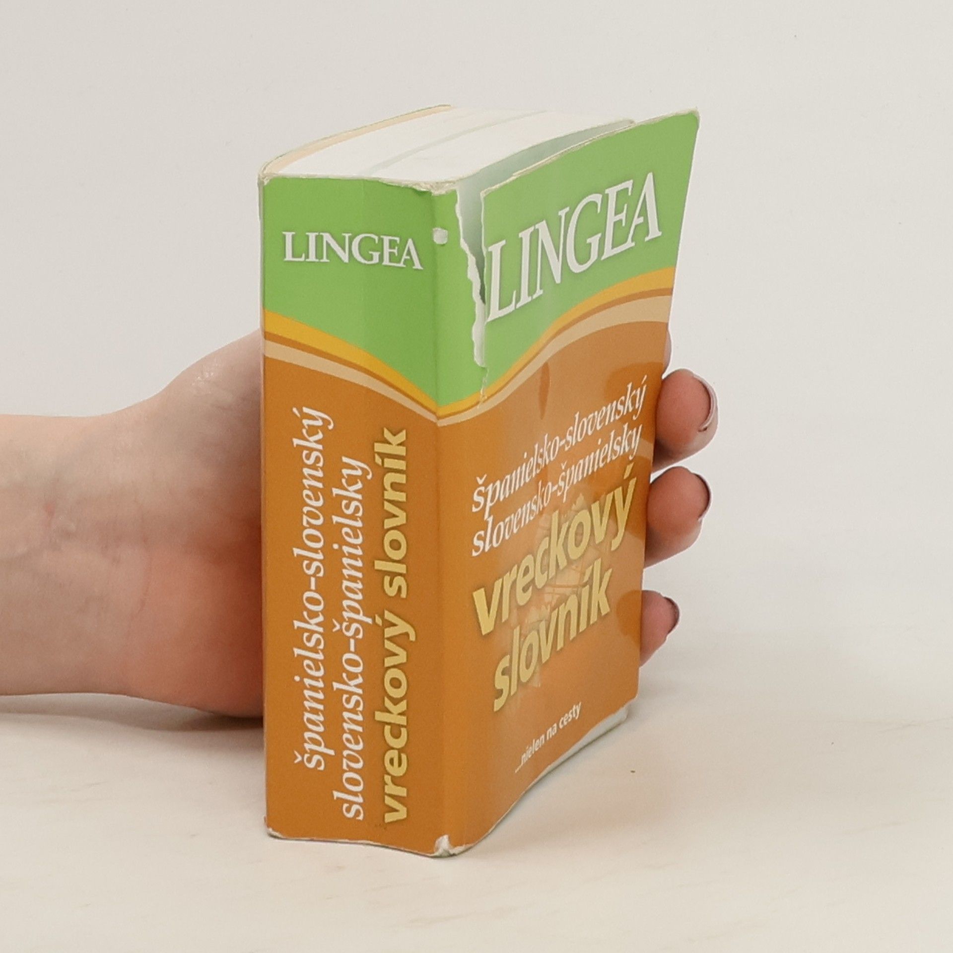 Autores varios Slovensko - španielsky a španielsko - slovenský vreckový slovník