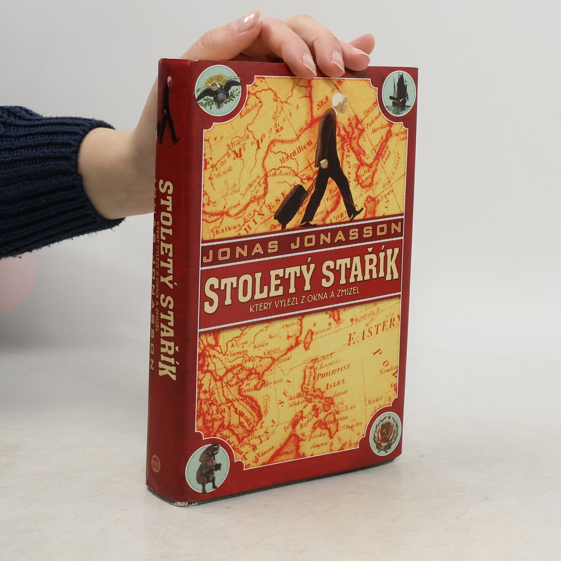 Jonas Jonasson Stoletý stařík, který vylezl z okna a zmizel