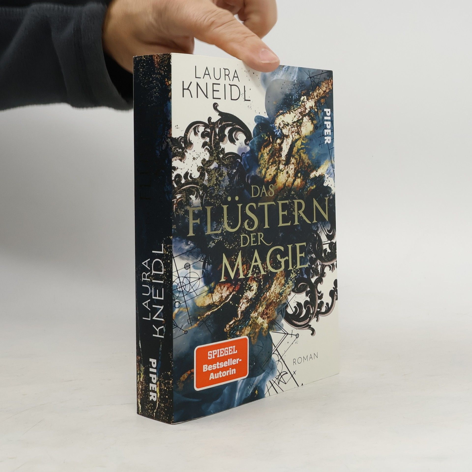 Laura Kneidl Das Flüstern der Magie