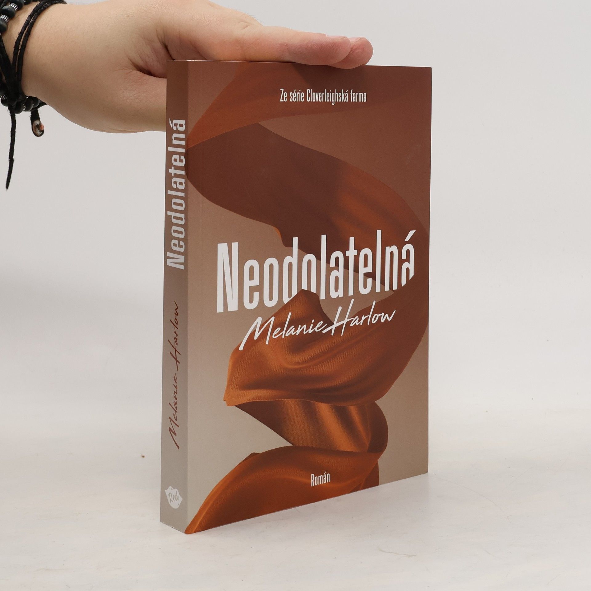 Melanie Harlow Neodolatelná