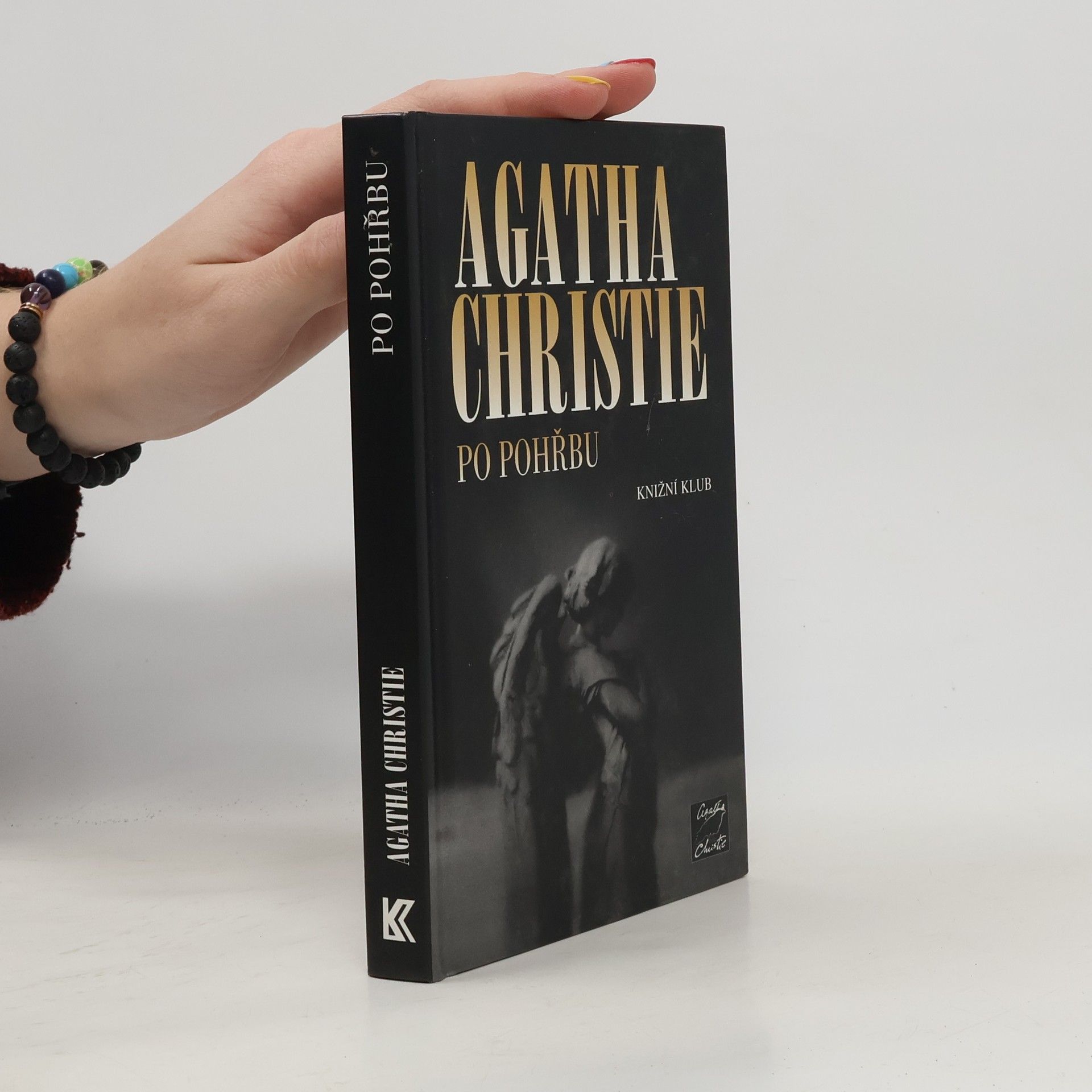 Agatha Christie Po pohřbu