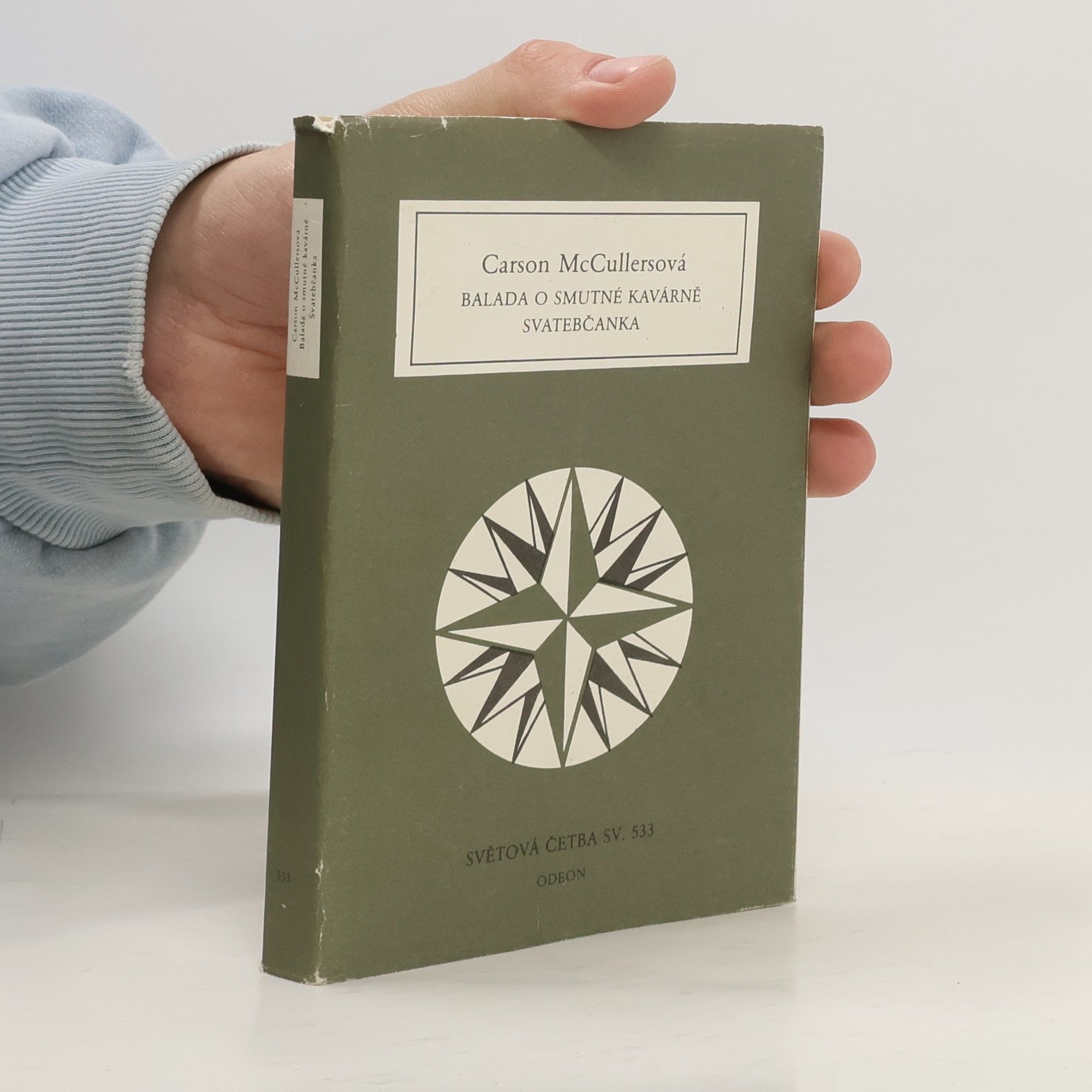 Balada o smutné kavárně. Svatebčanka