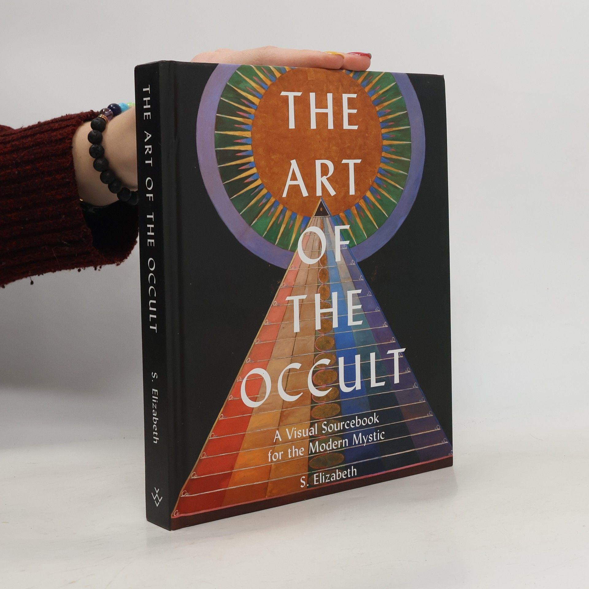 Elizabeth S. The Art of the Occult