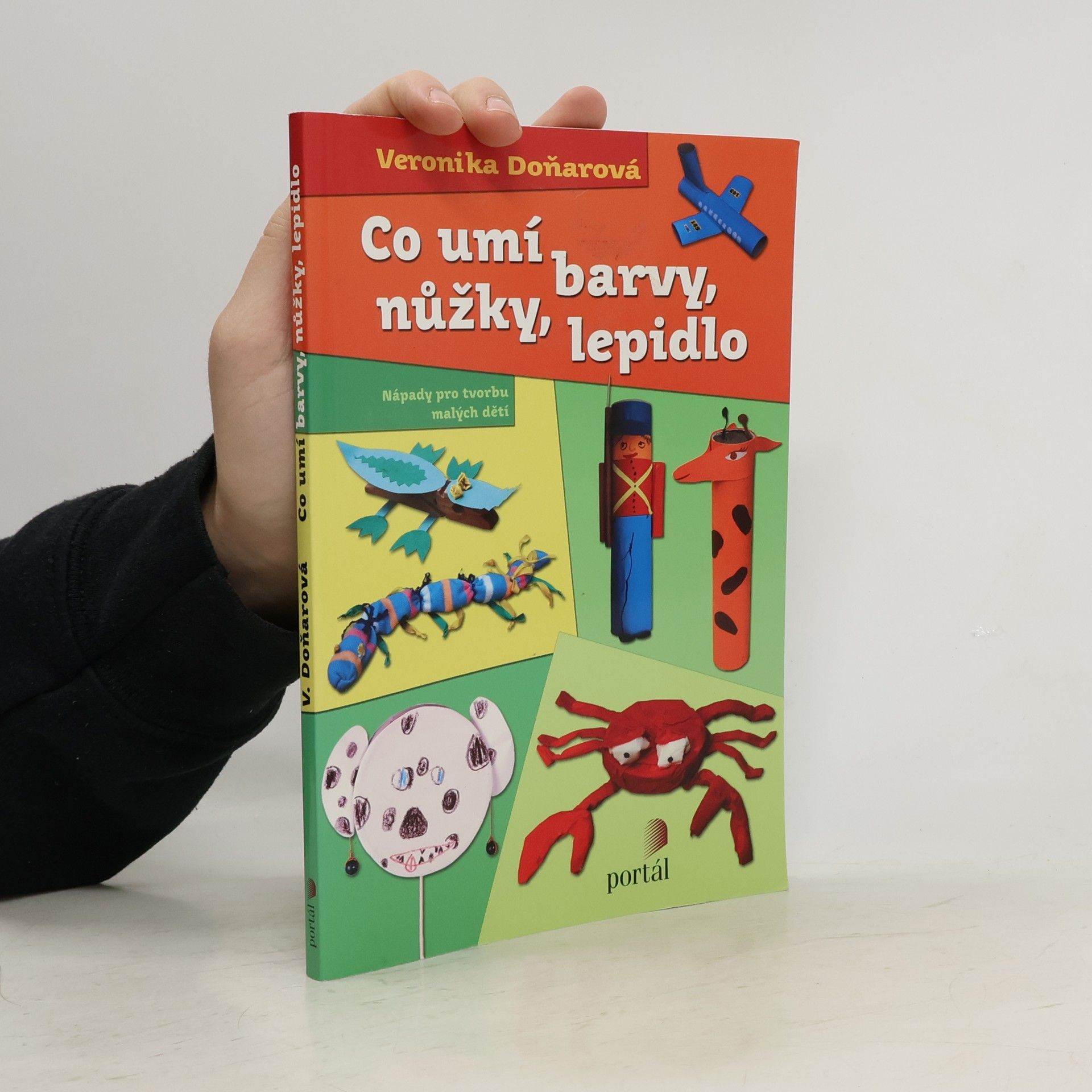 Co umí barvy, nůžky, lepidlo