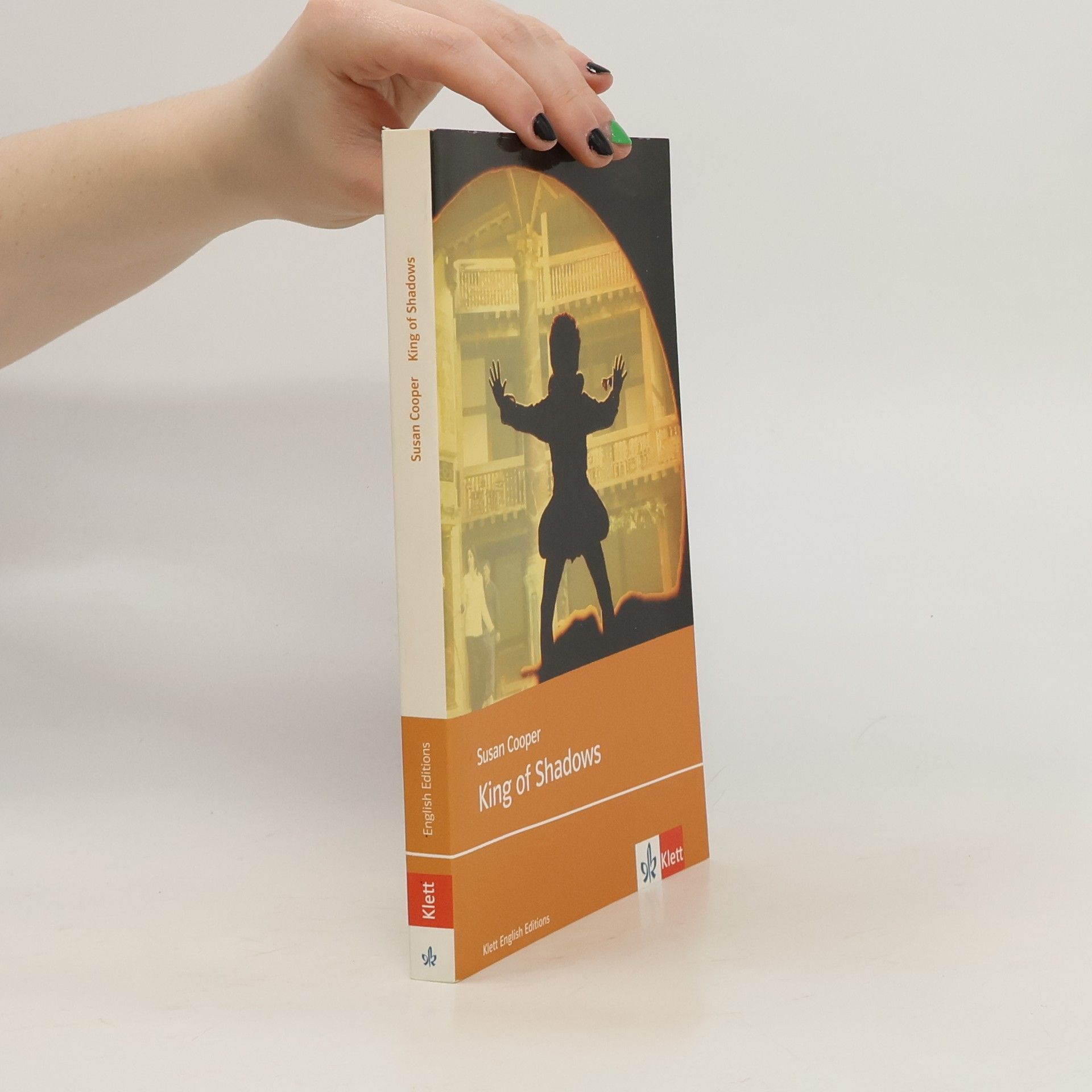 Susan Cooper King of Shadows