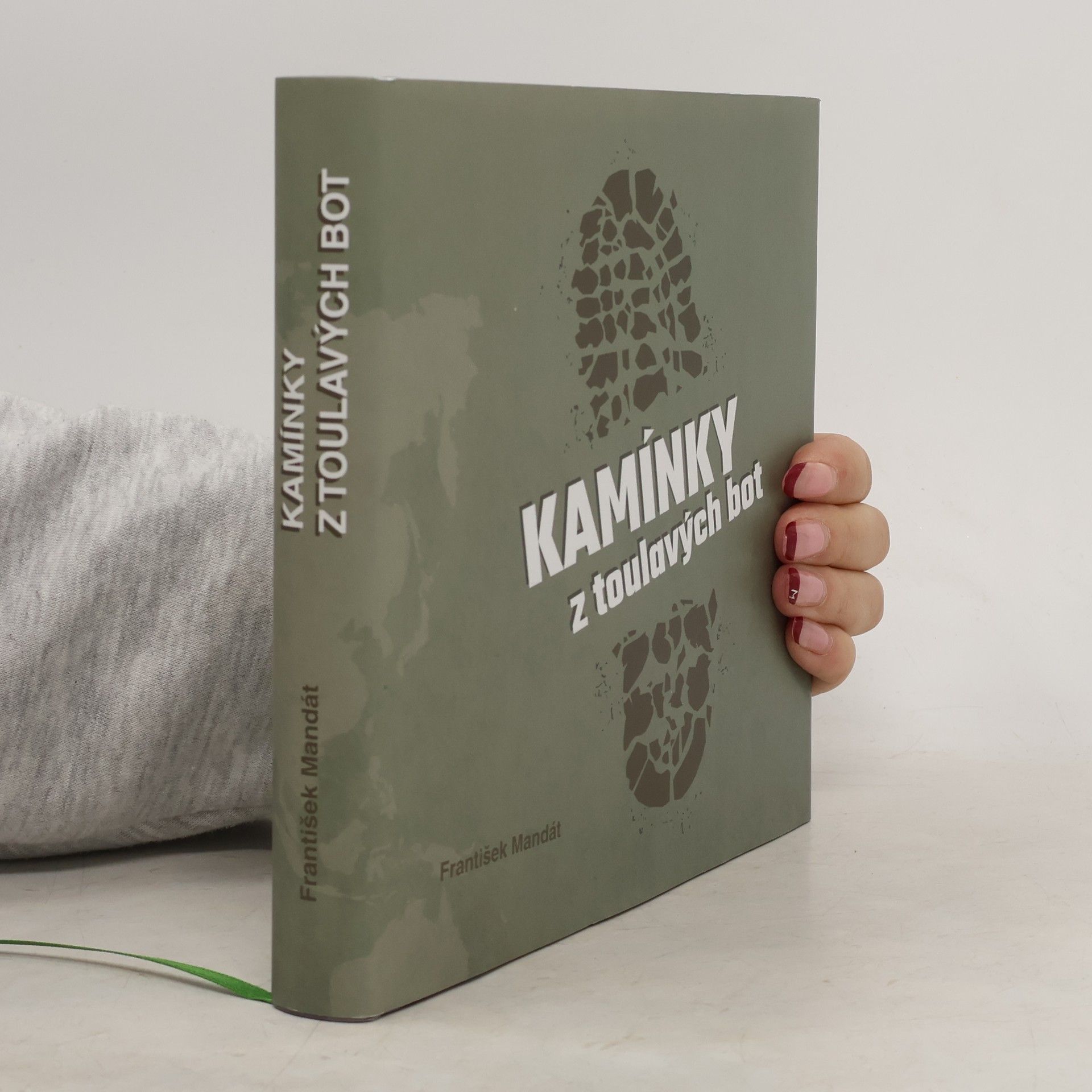 Kamínky z toulavých bot