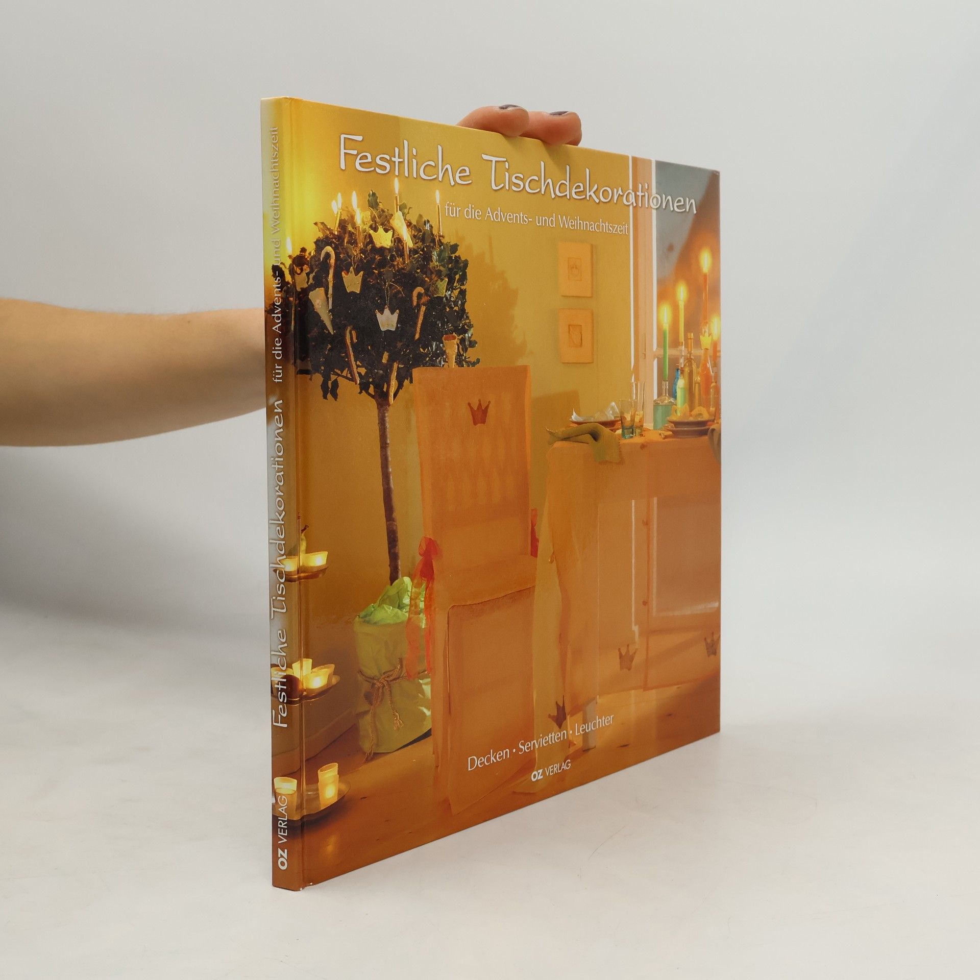 Festliche Tischdekorationen für die Advents- und Weihnachtszeit