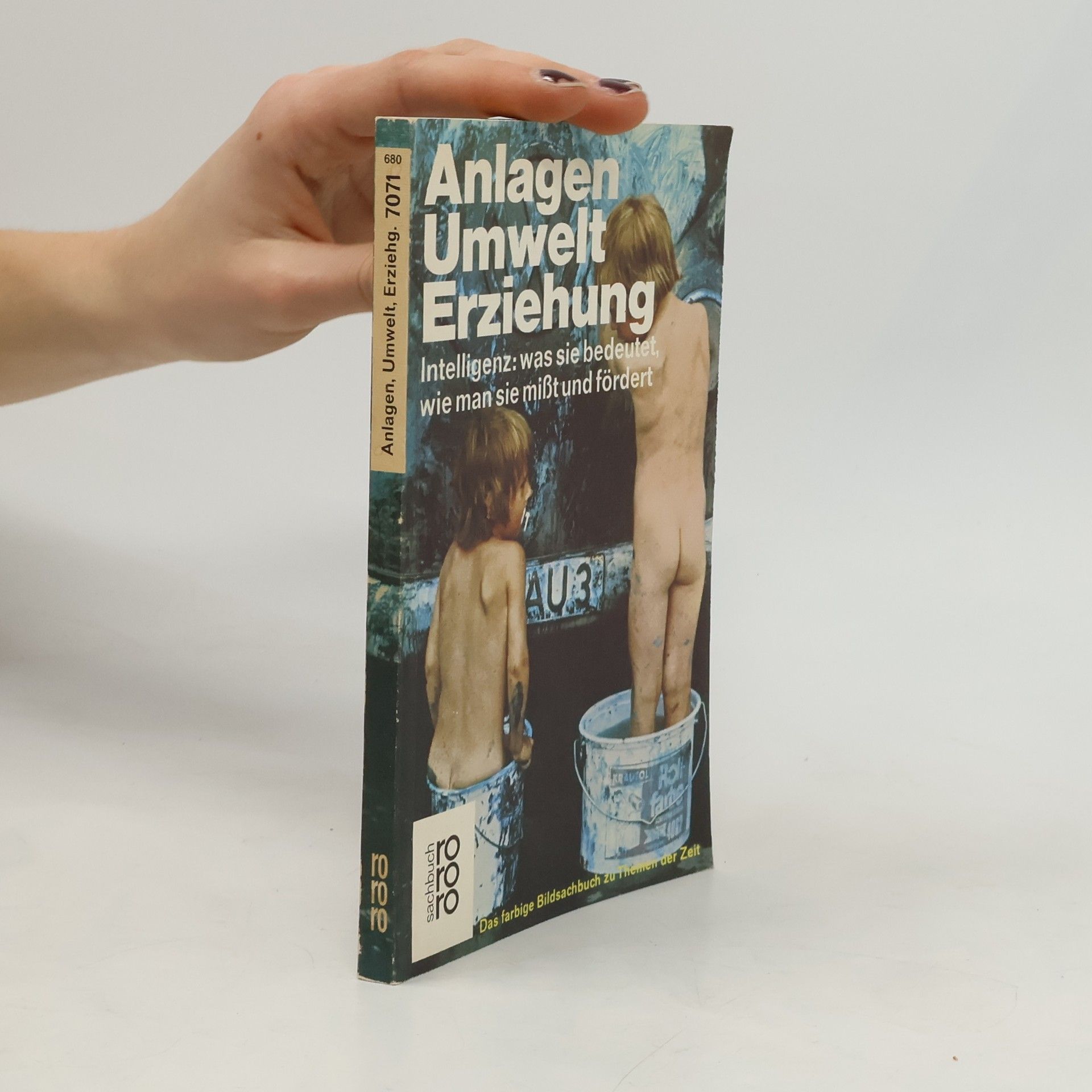 Ana M. Balmonte Anlagen, Umwelt, Erziehung